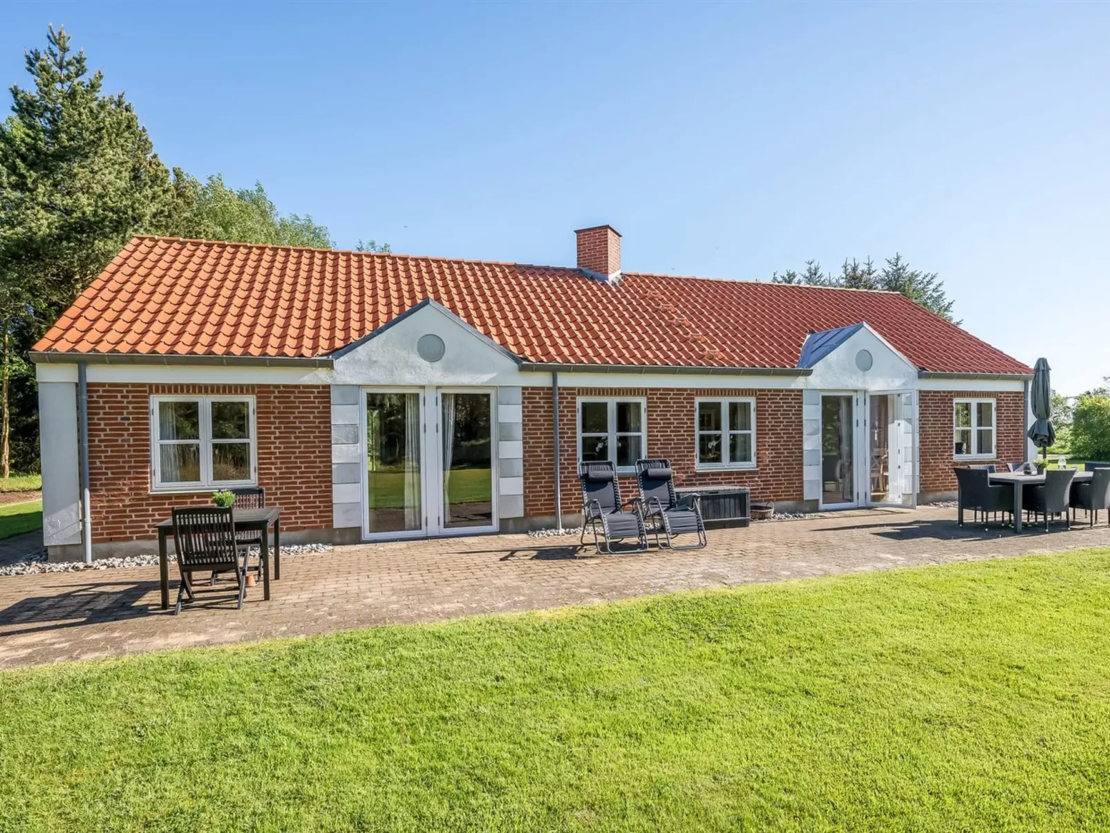 "Marlise" - 2.5km from the sea-Inside