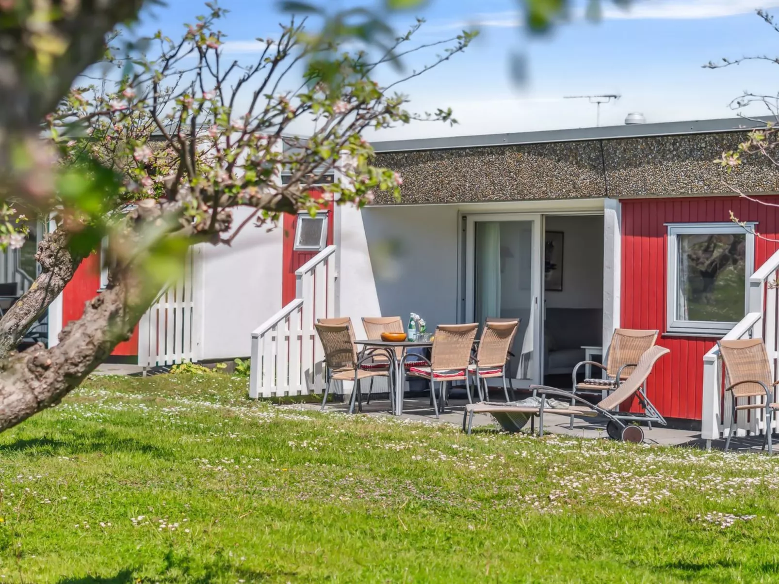 "Bratko" - 300m from the sea-Draußen