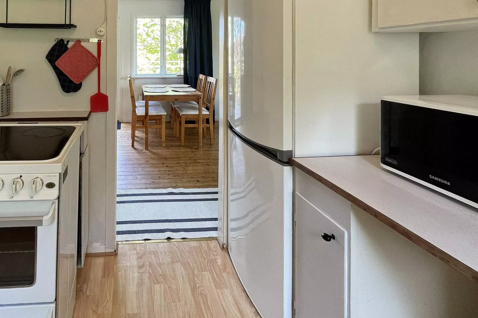 4 person holiday home in KÄRNA-Indoor