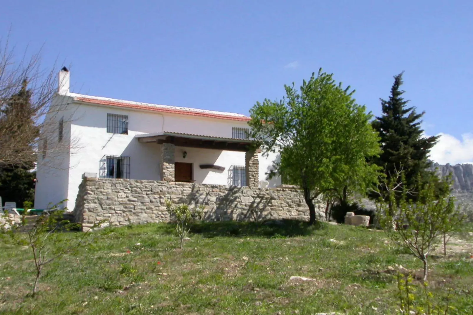 Casa de la Monja-Exterior summer
