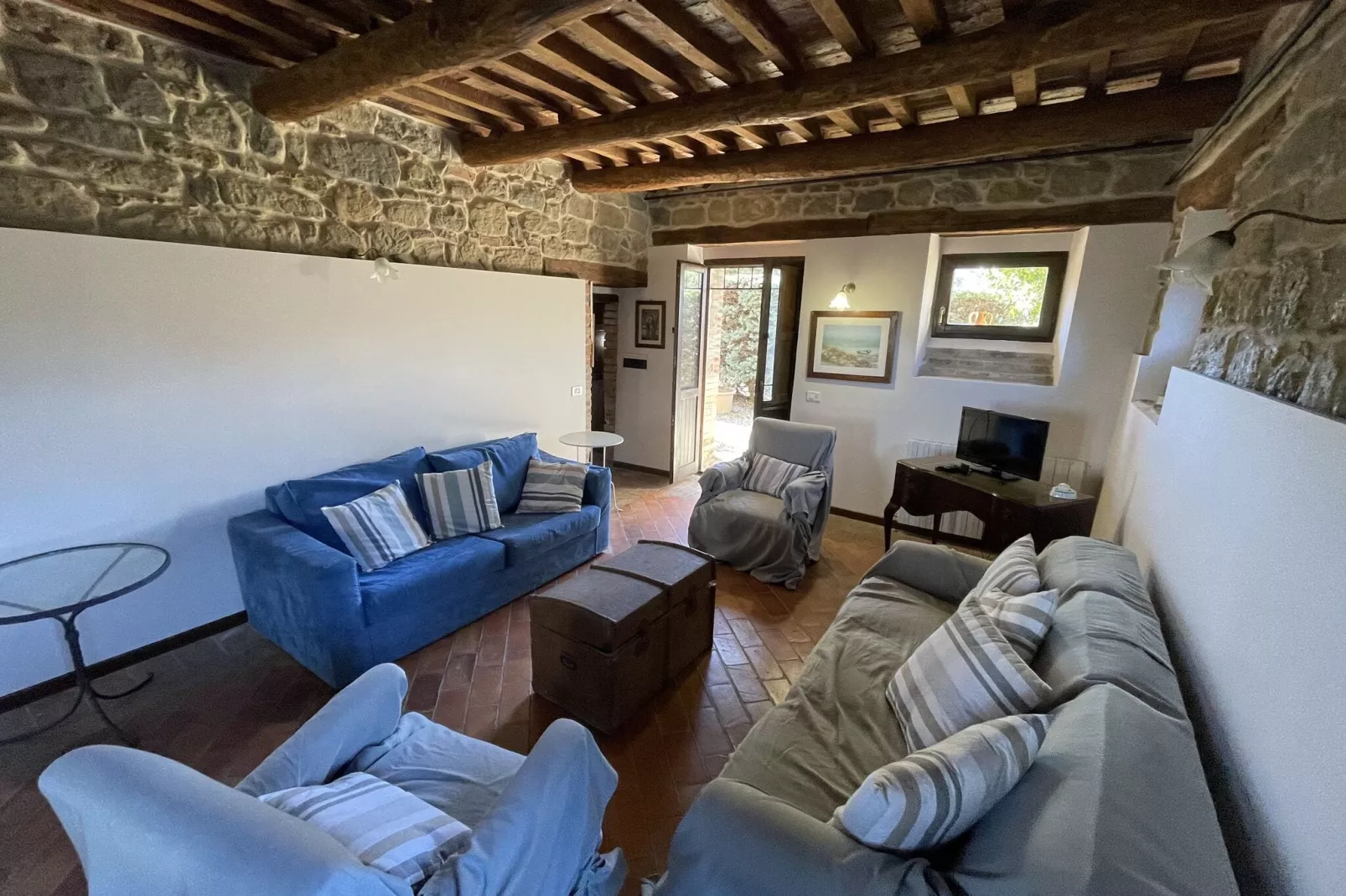 Fattoria 15-Living room
