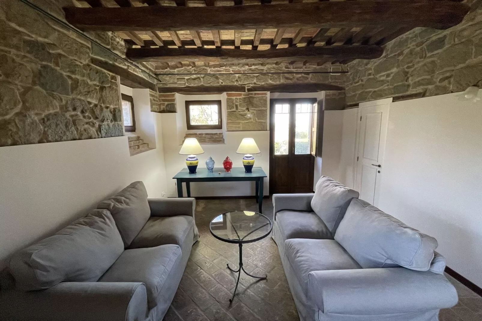 Fattoria 15-Living room