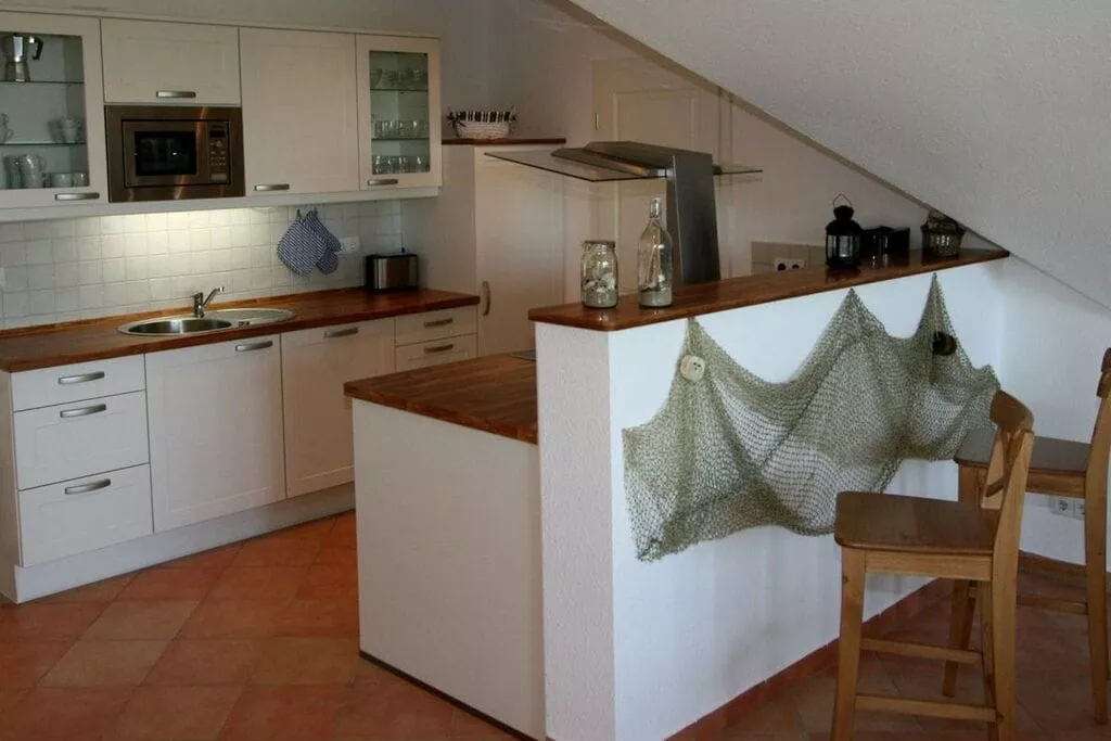 34242-Kitchen