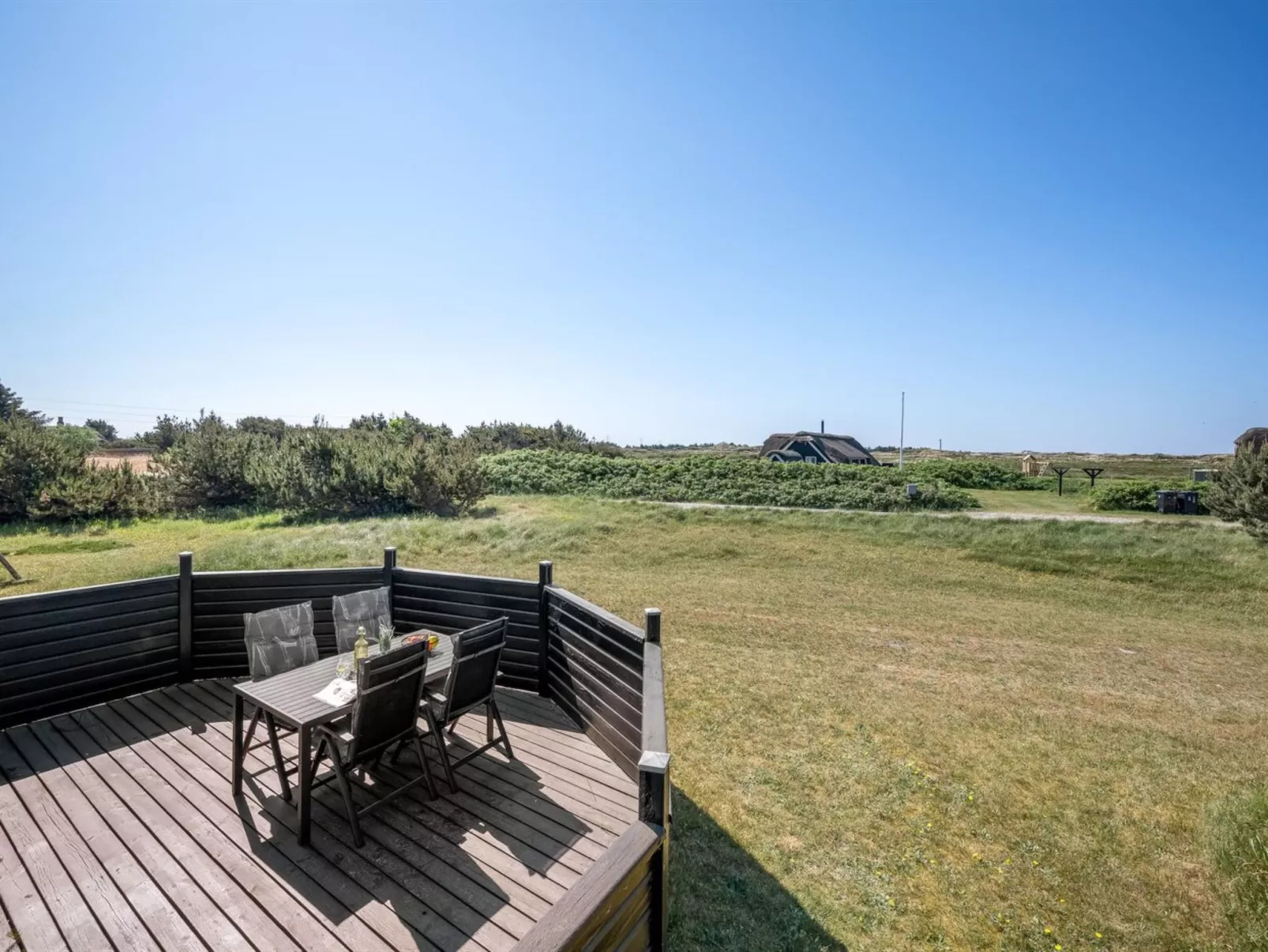 "Franciska" - 800m from the sea-Outside