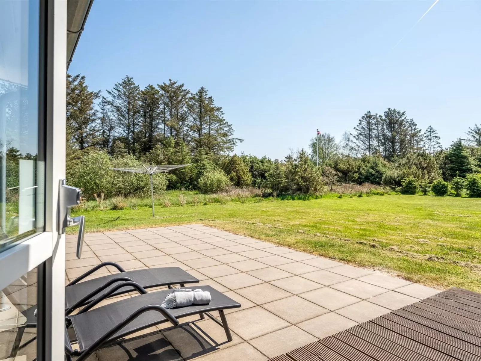 "Oskarvine" - 900m from the sea-Draußen