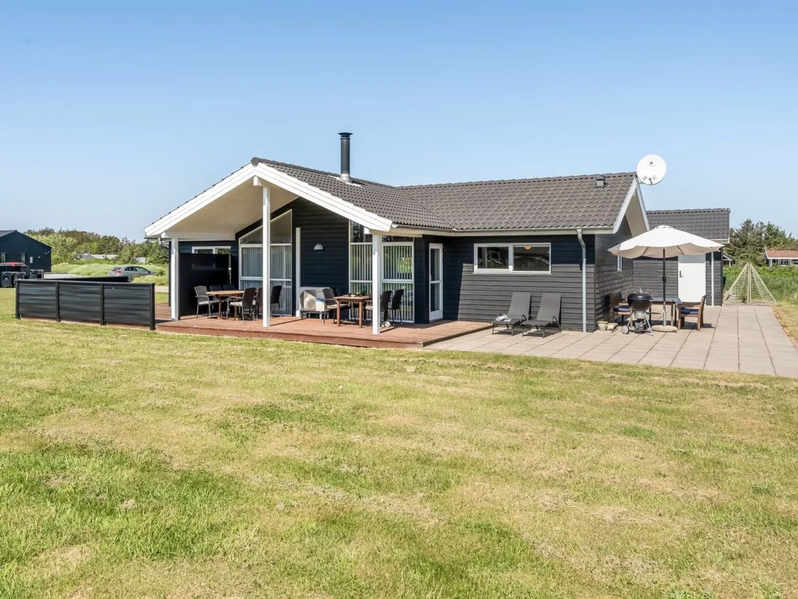 "Oskarvine" - 900m from the sea-Draußen