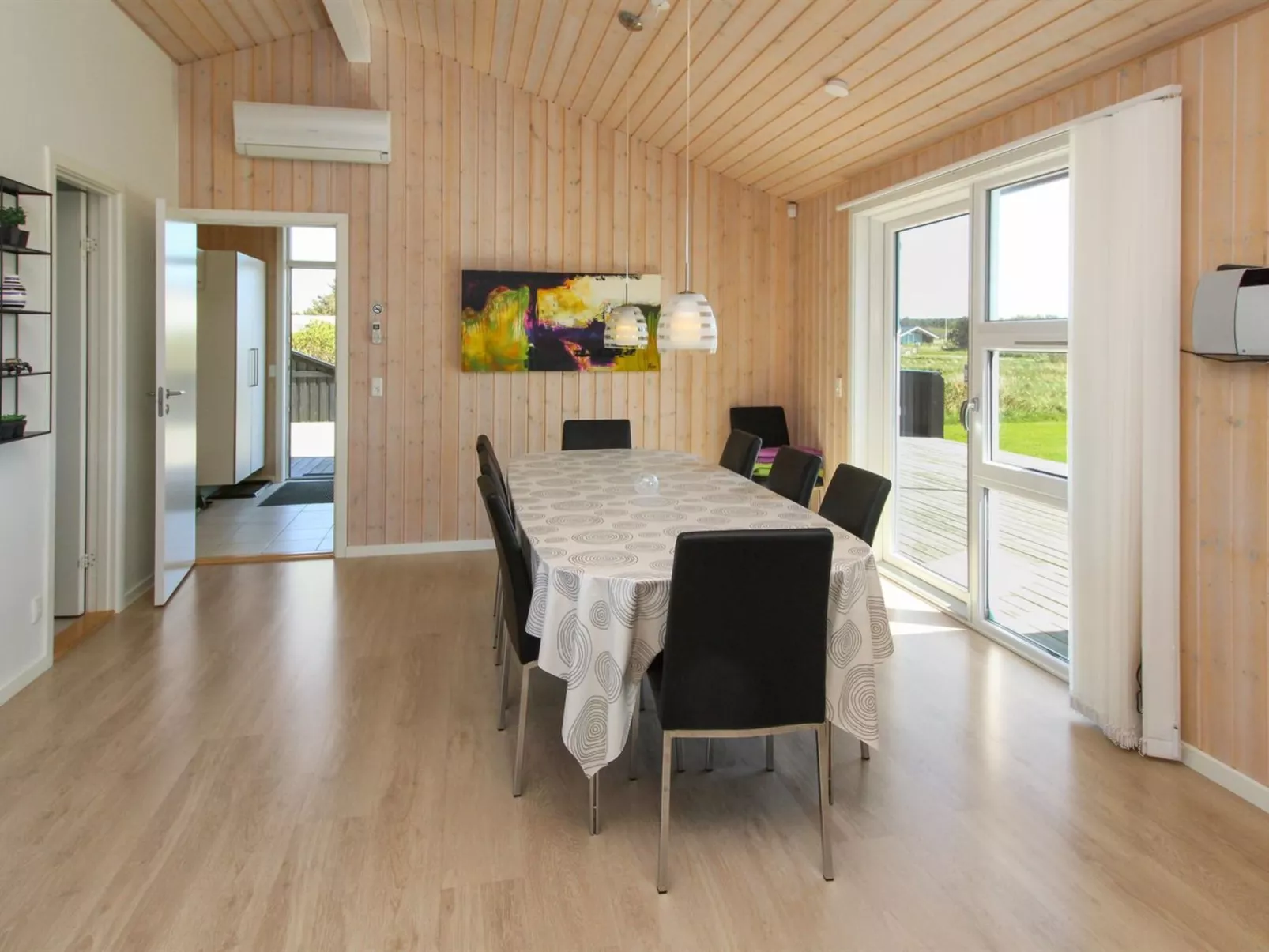 "Lennart" - 300m from the sea-Drinnen