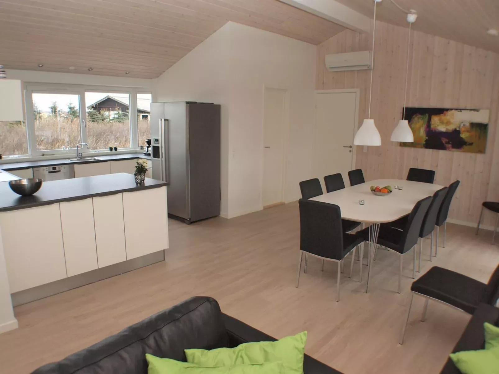 "Lennart" - 300m from the sea-Drinnen
