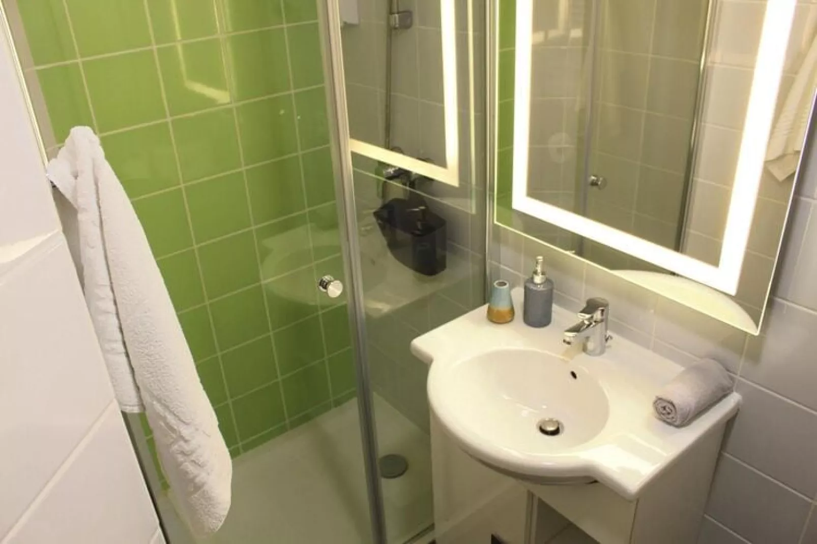 Holiday resort Blériot-Plage // Gîte/Pav 3 pcs 5 pers et 1 bébé-Bathroom