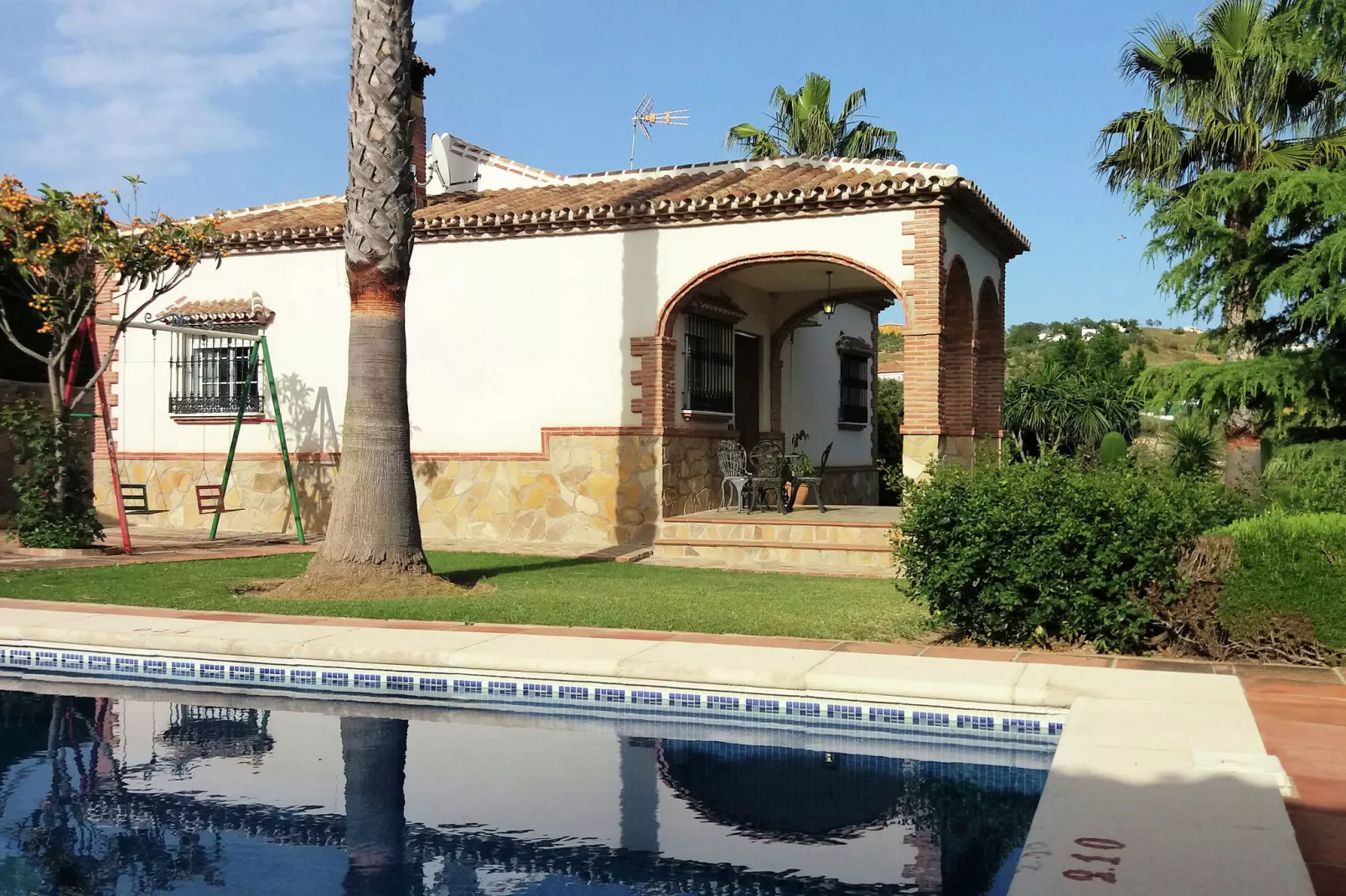 Casa Los Lirios-Exterior summer