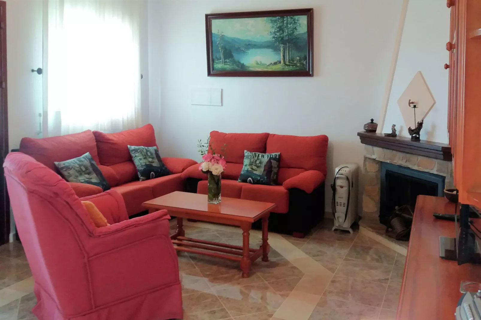 Casa Los Lirios-Living room