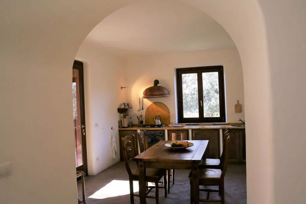 75347-Dining room