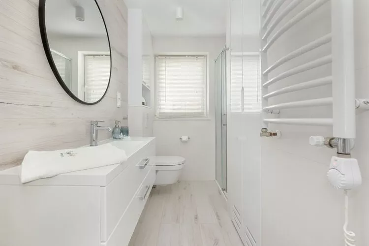 Apartamenty Powstańców WLKP 16D-25 Pobierowo-Bathroom