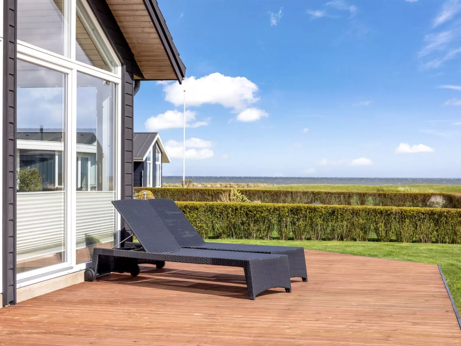 "Hedvig" - 70m from the sea-Outside
