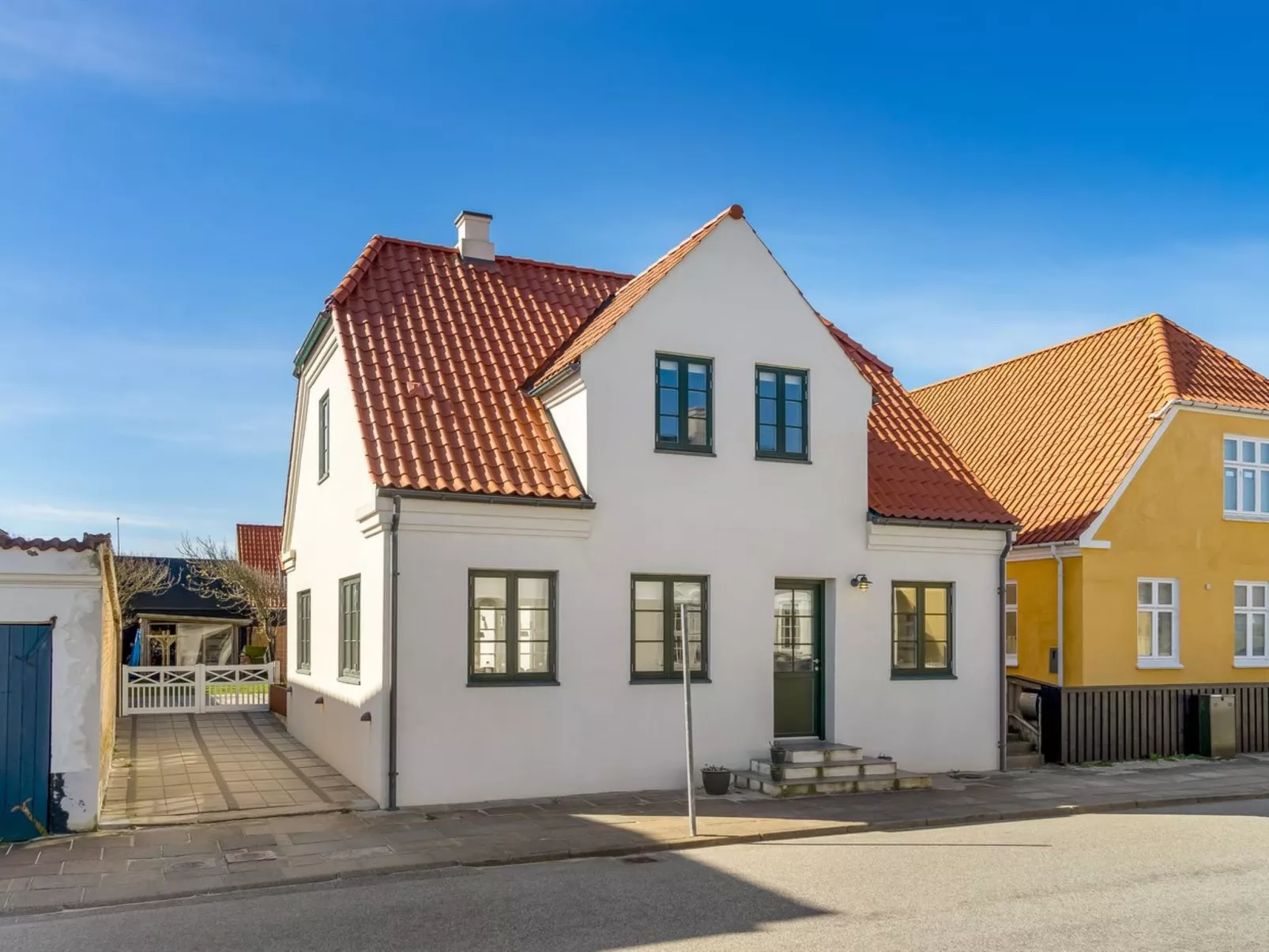 "Gerd" - 400m from the sea-Draußen