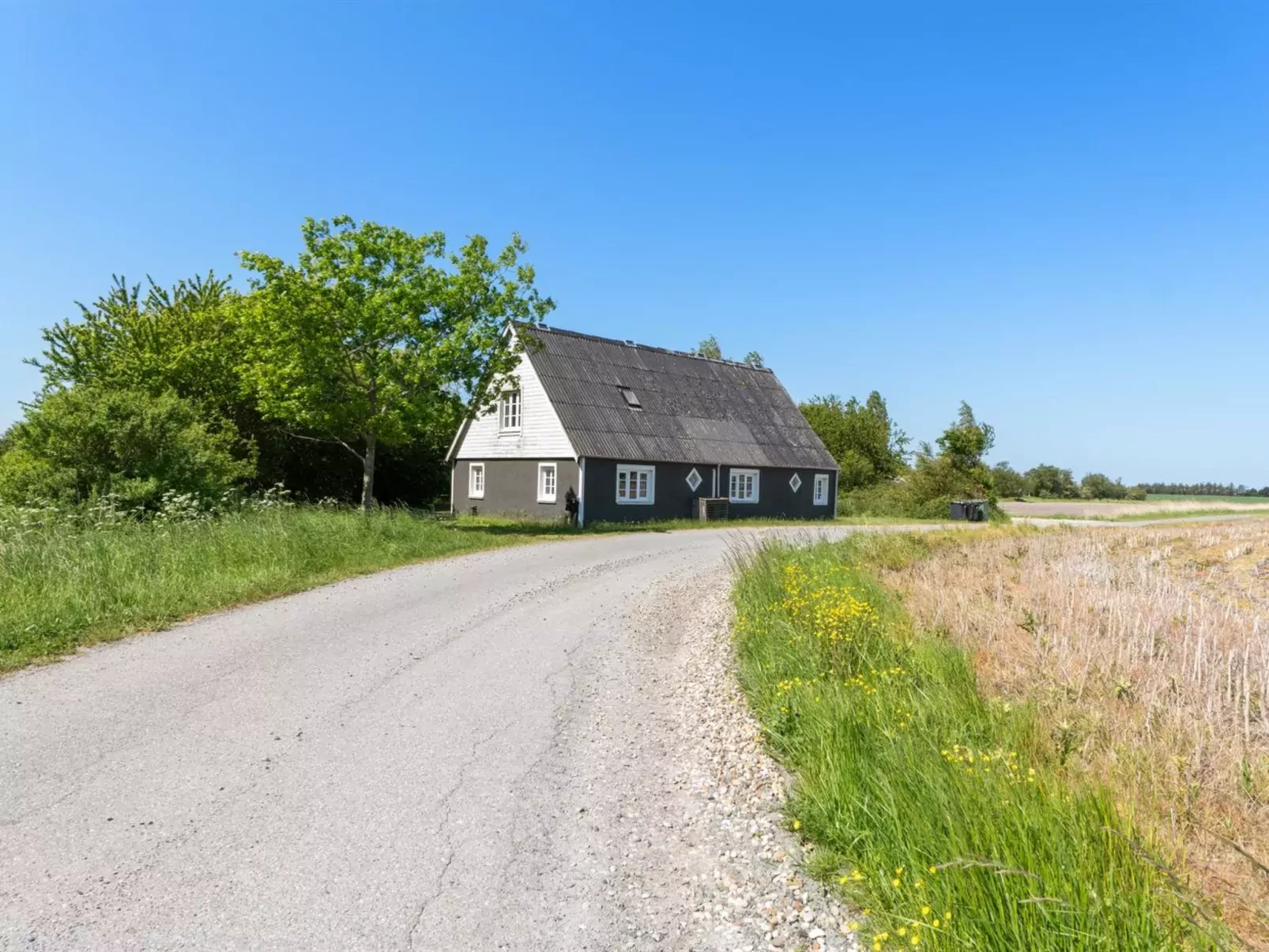 "Eliane" - 1.8km from the sea-Outside