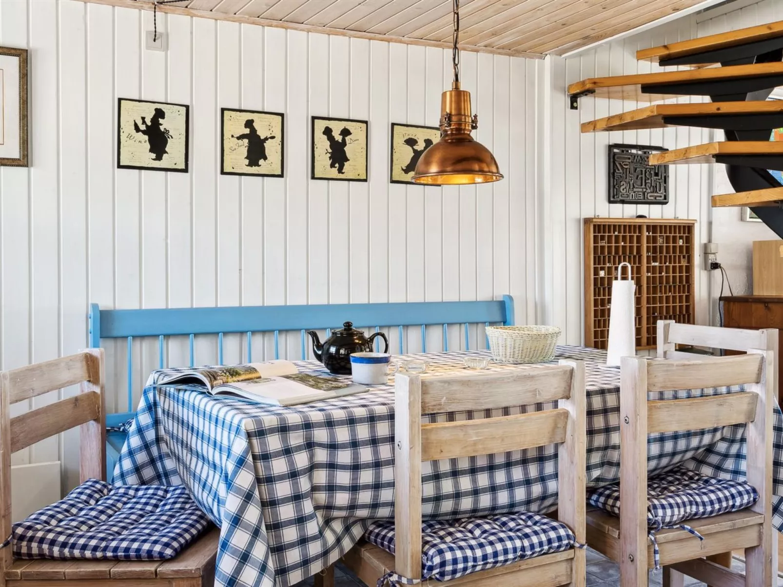 "Gerwendil" - 17km from the sea-Inside