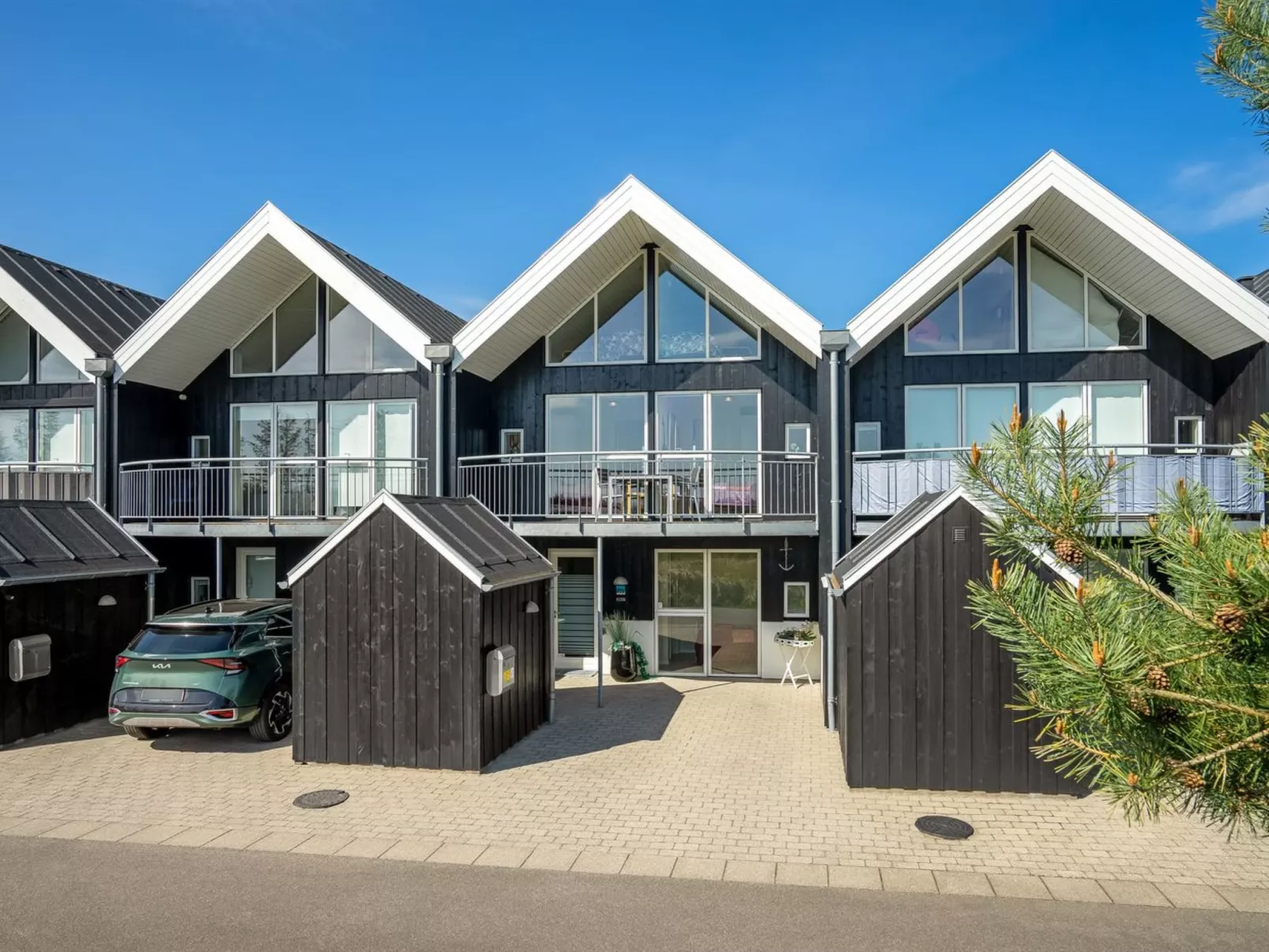 "Börje" - 600m from the sea-Outside