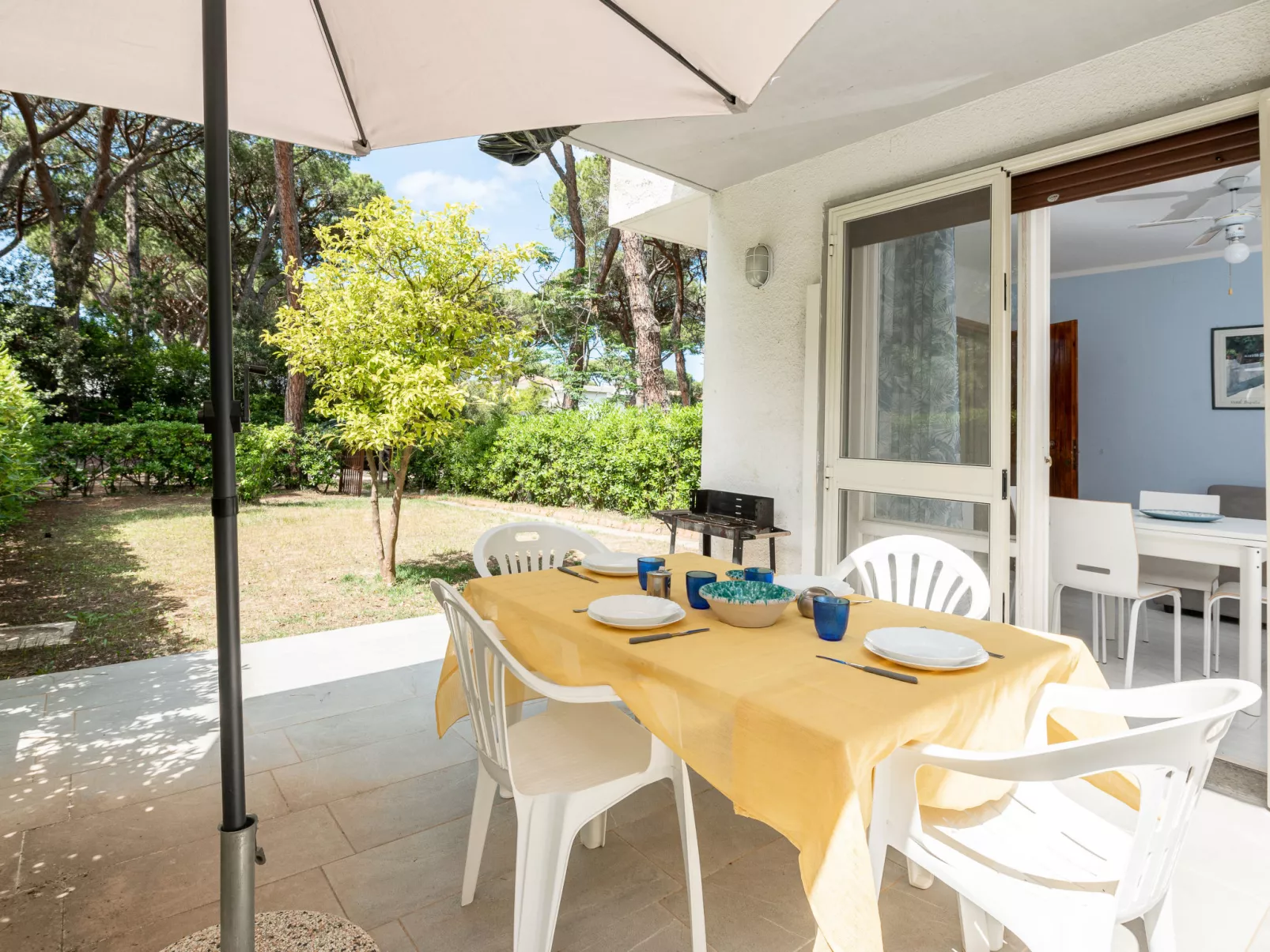 Casa Polipo-Outside