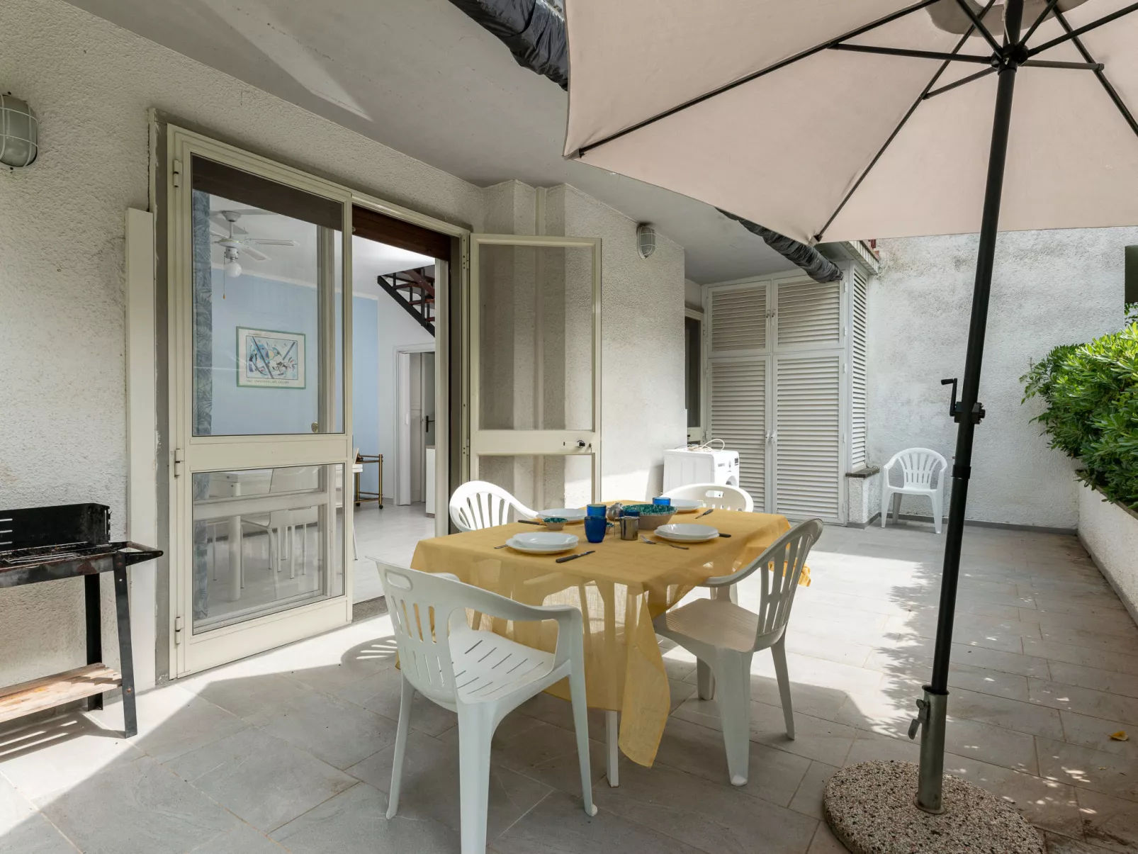 Casa Polipo-Outside