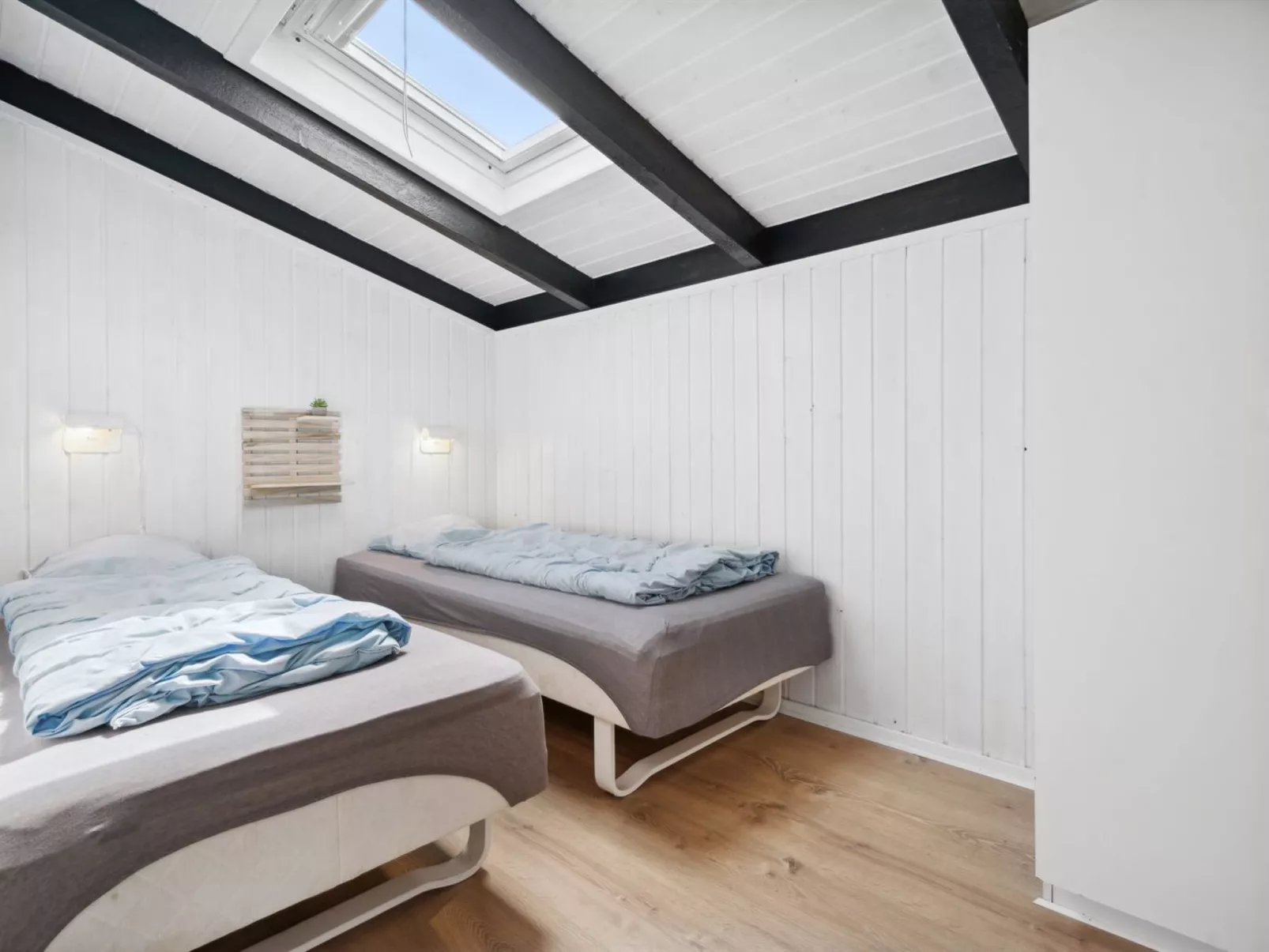 "Kalf" - 400m from the sea-Inside