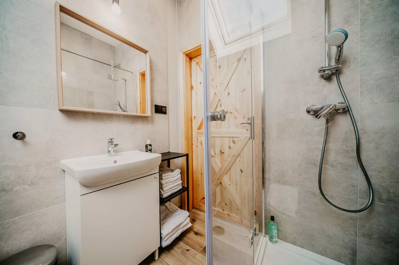 Holiday homes in Nadole-Salle de bain