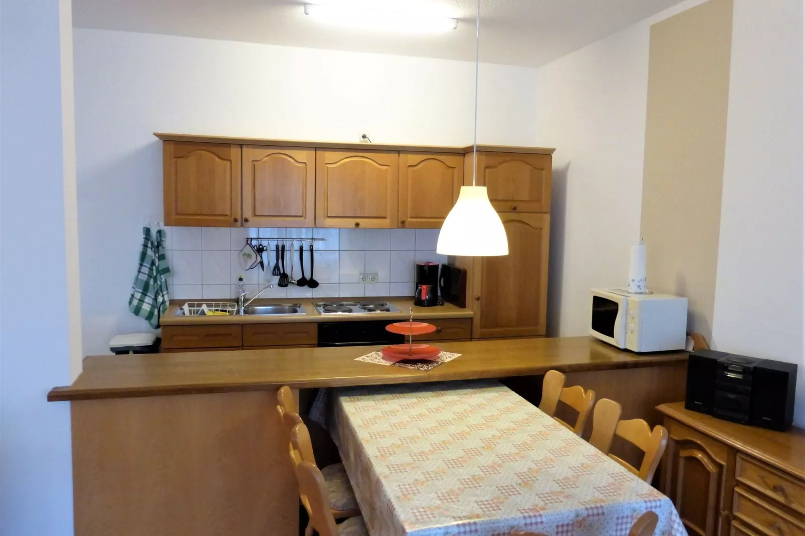 Dat Oole Huus 3-Dining room