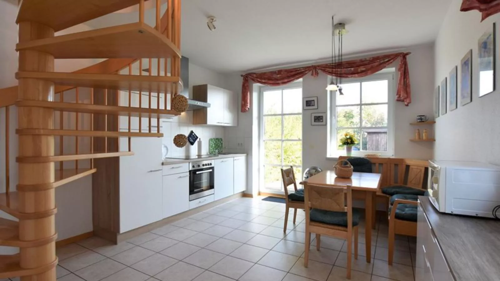 Seestrasse 39-Living room