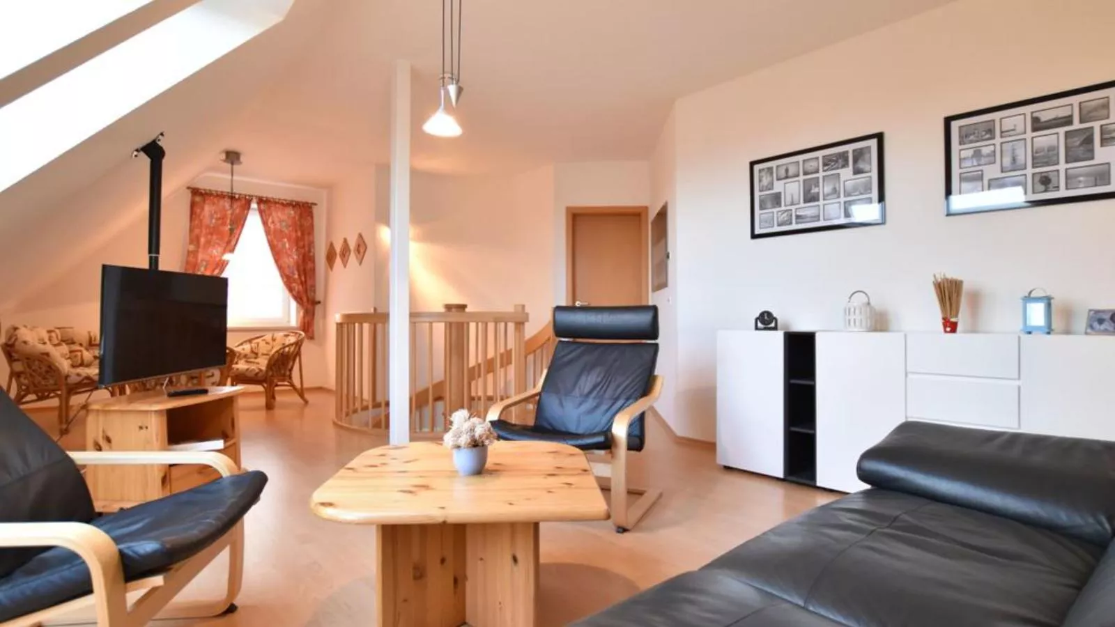 Seestrasse 39-Living room