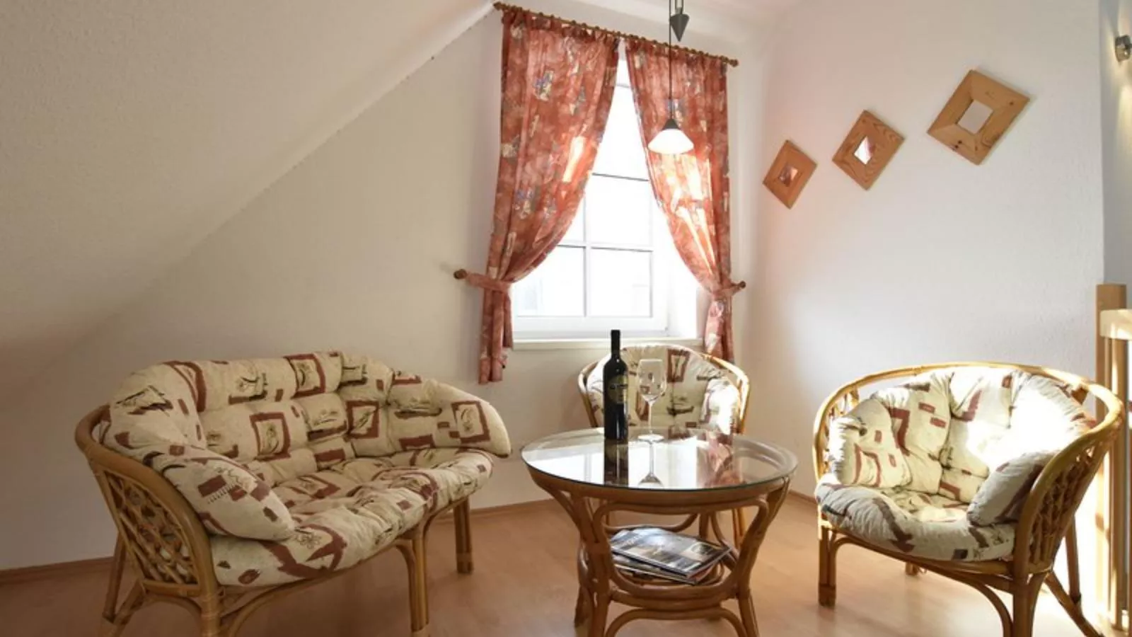 Seestrasse 39-Living room