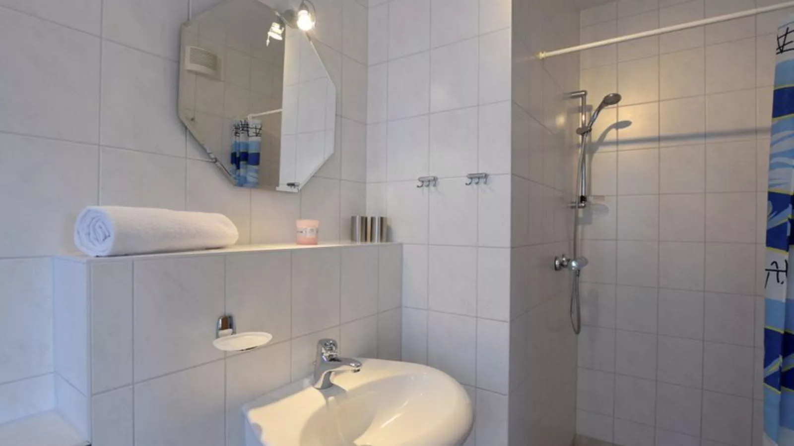 Seestrasse 39-Bathroom