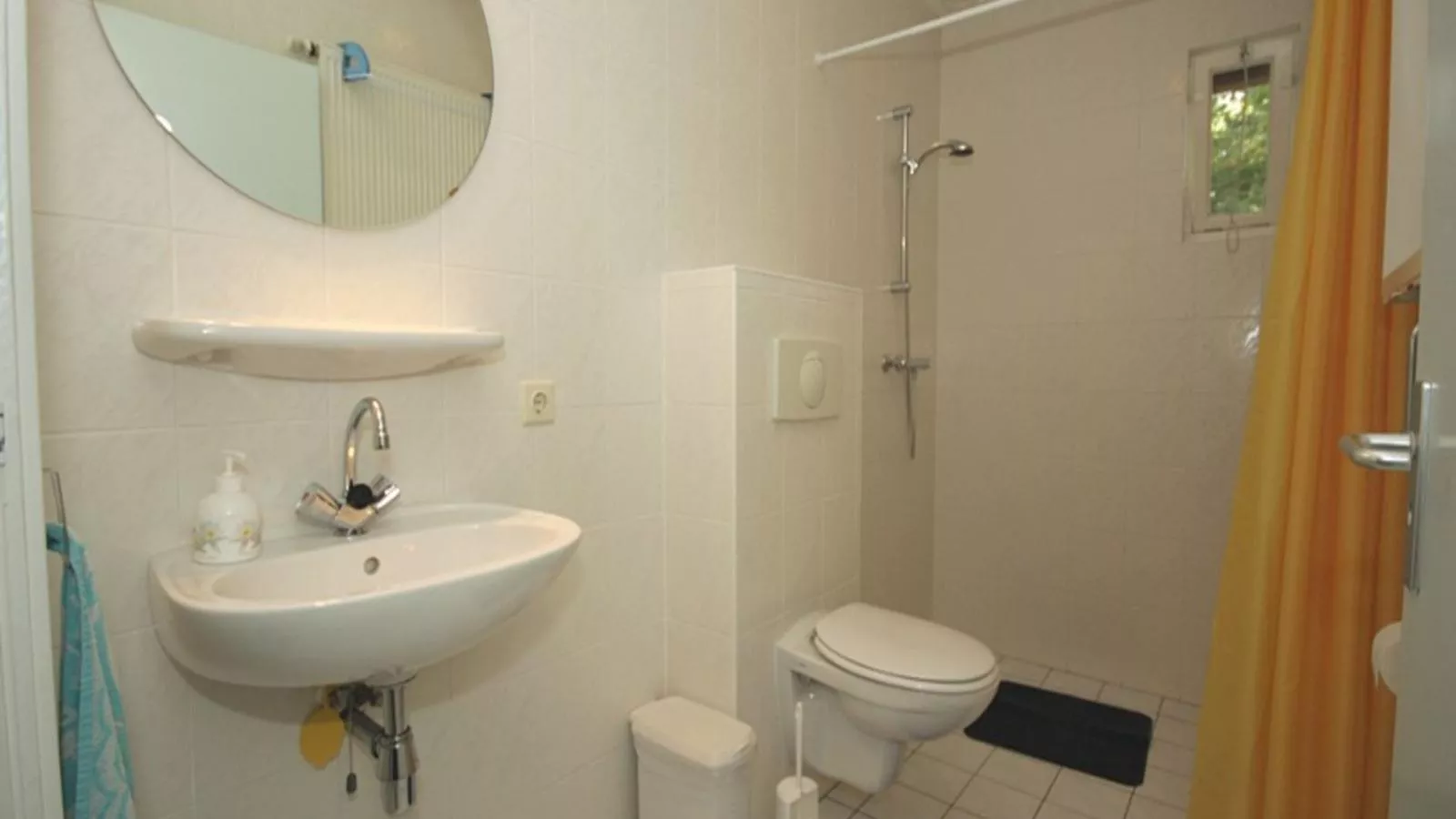 Zonnehoek-Bathroom