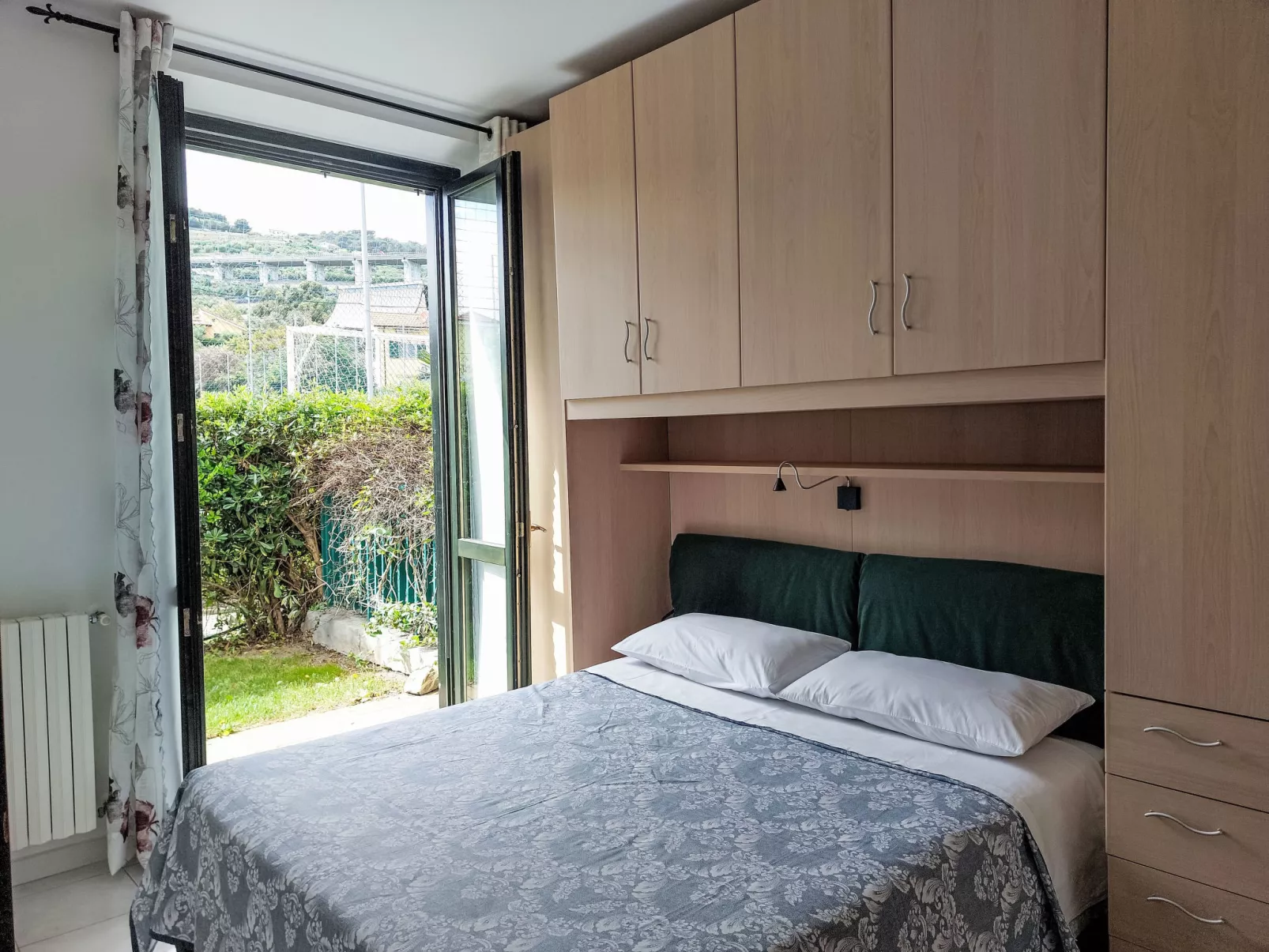 Le Margherite (SLR264)-Inside