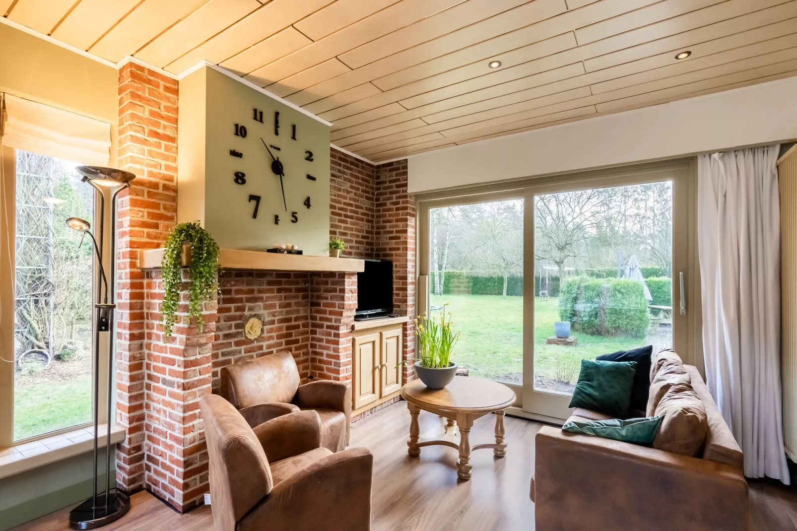 Buiten Huis-Living room