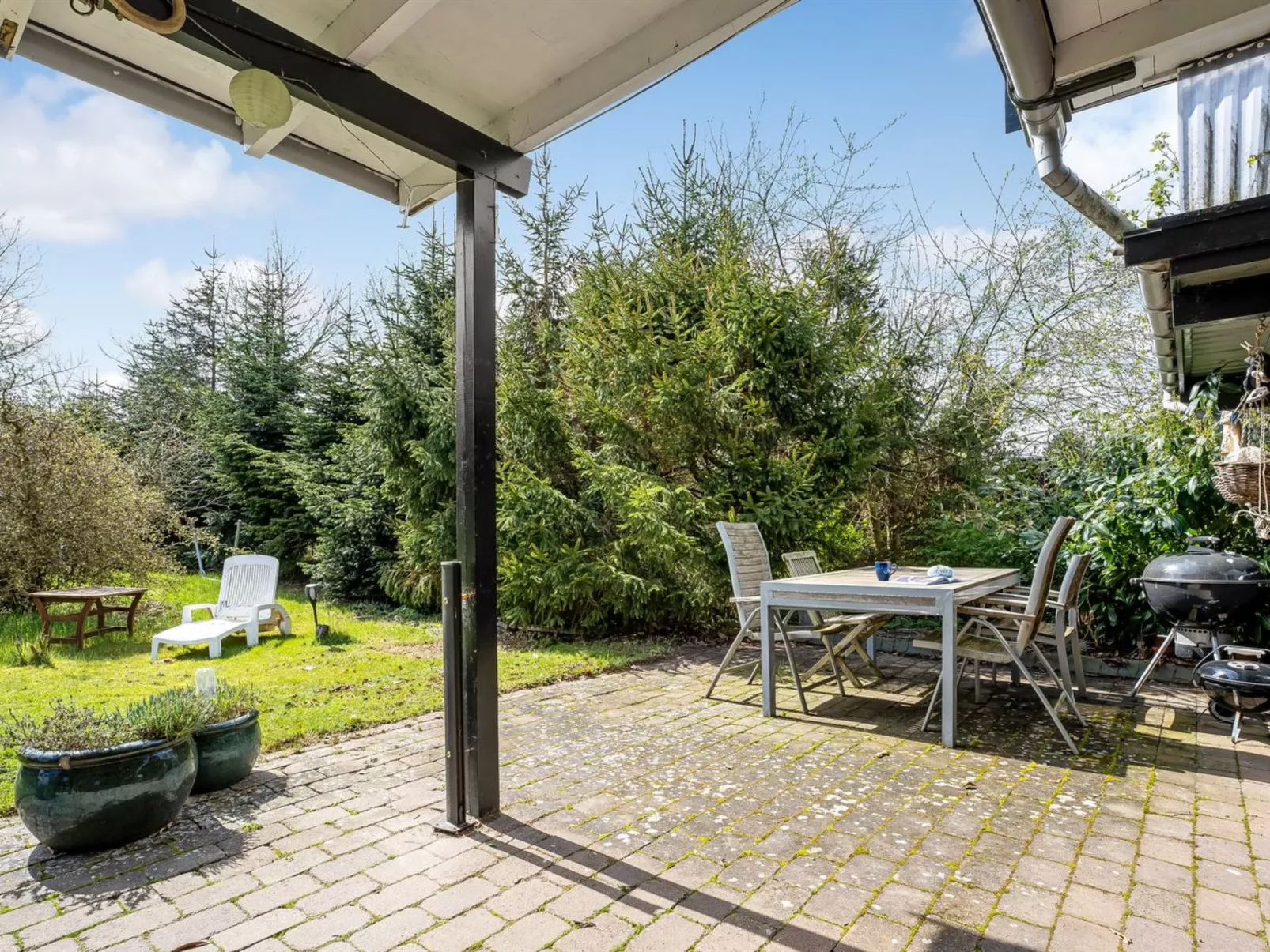 "Elionora" - 900m from the sea-Outside