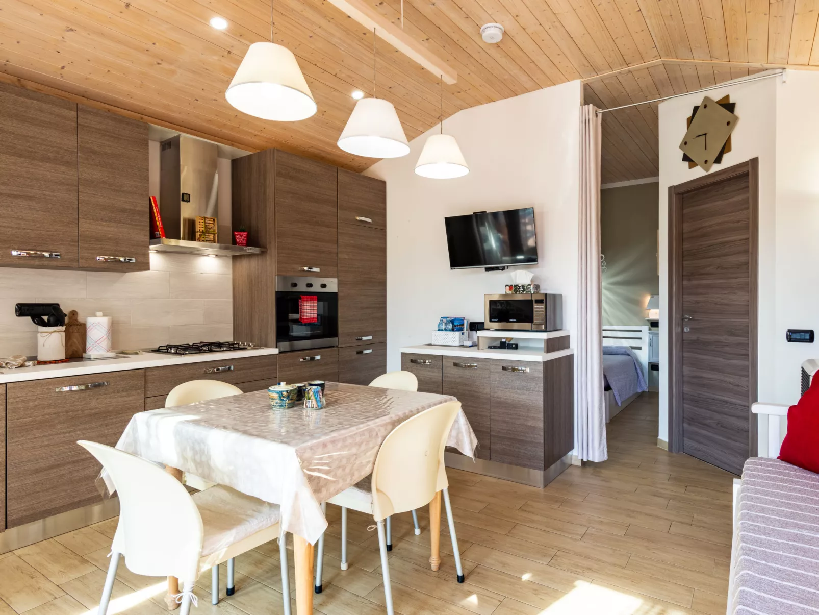 Ghema Holiday House-Inside