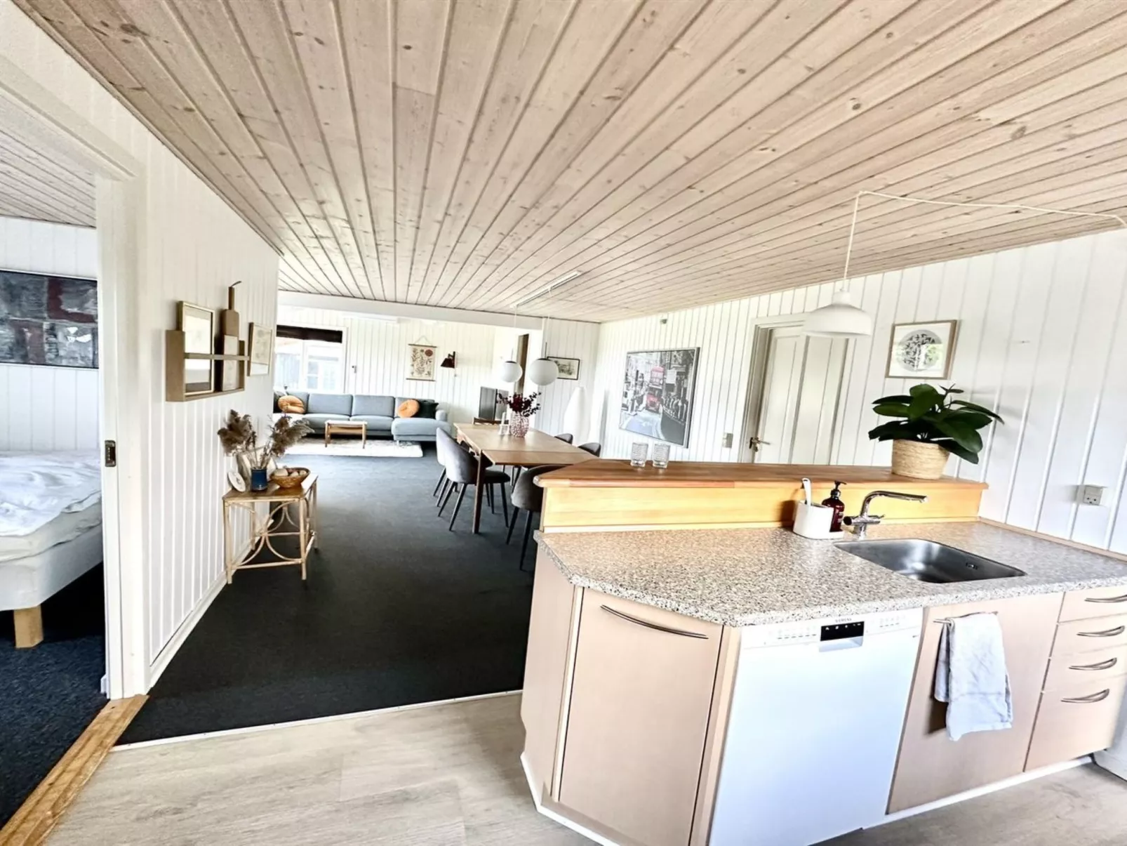 "Jolanta" - 275m from the sea-Inside