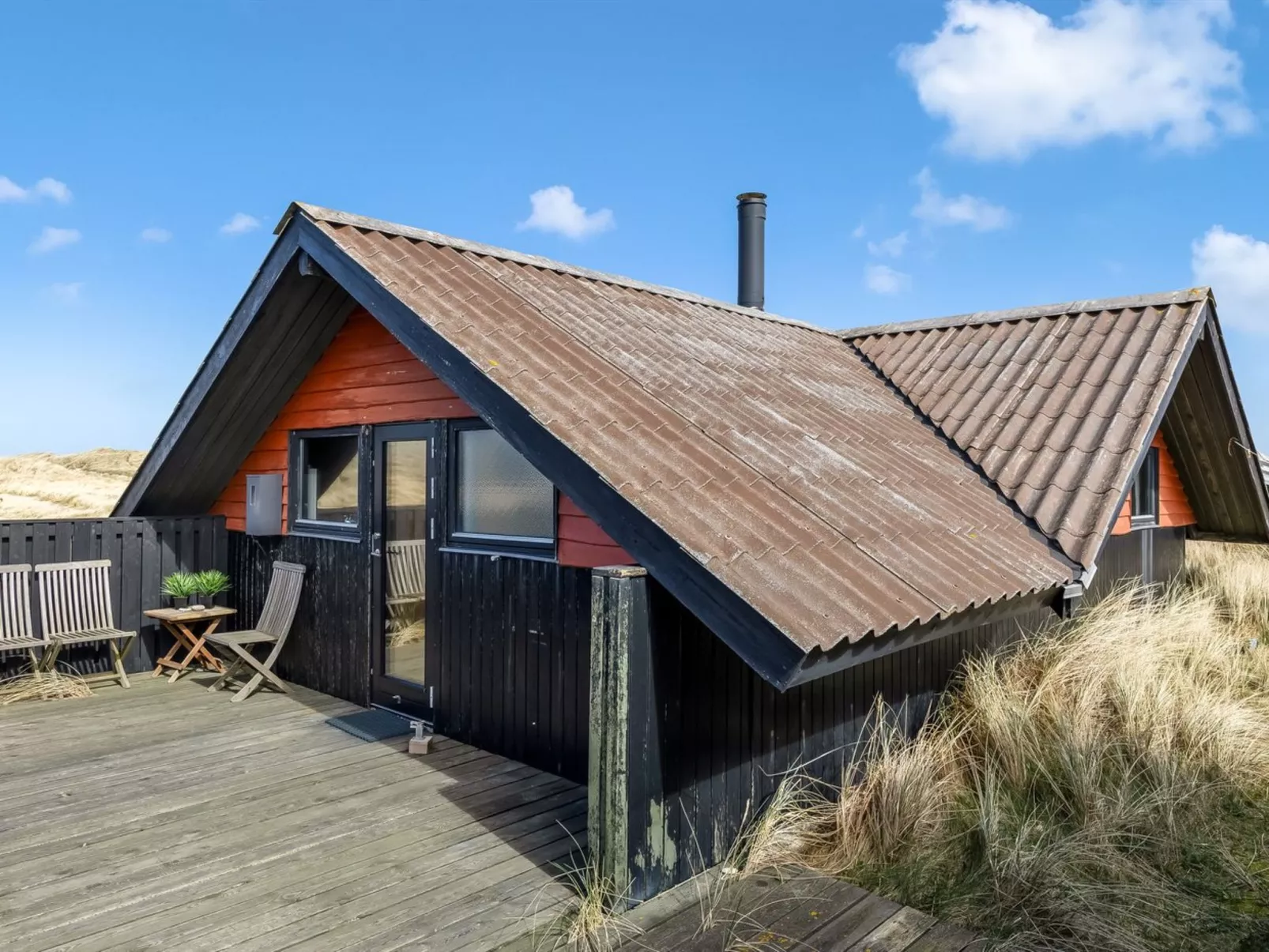 "Thorfin" - 100m from the sea-Outside