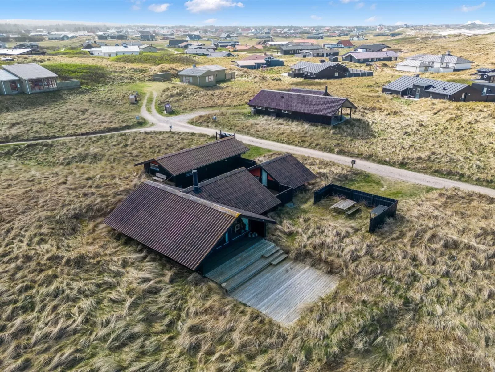 "Thorfin" - 100m from the sea-Outside