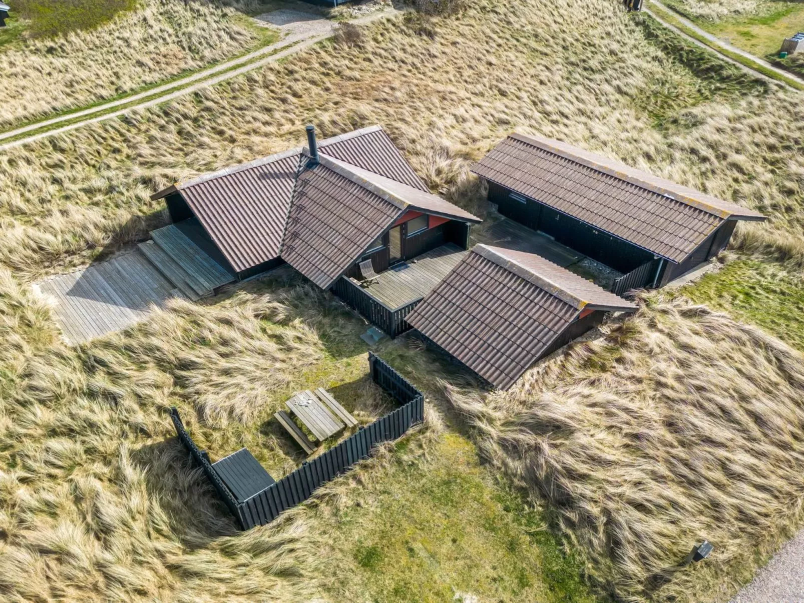 "Thorfin" - 100m from the sea-Outside