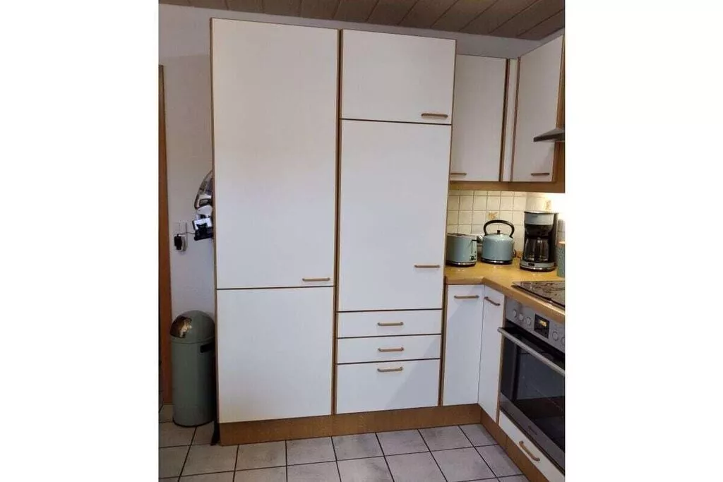 433689-Non étiqueté