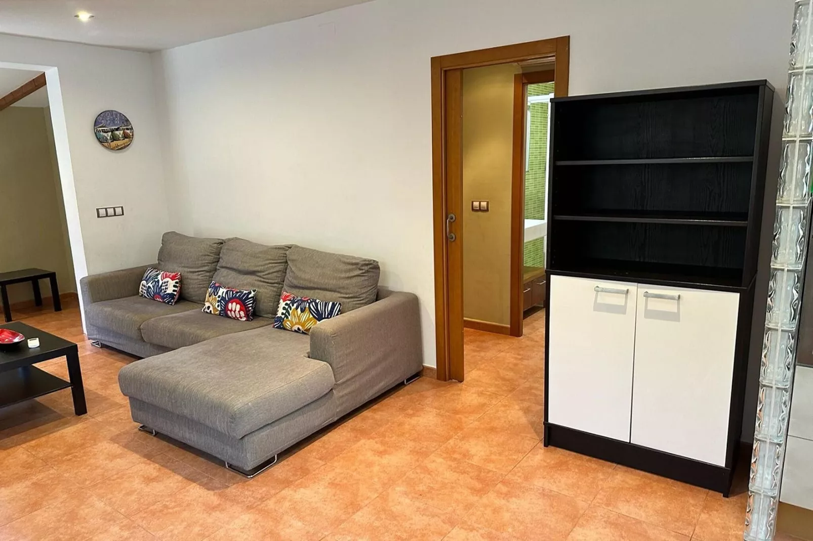 Mar y Montaña-Living room