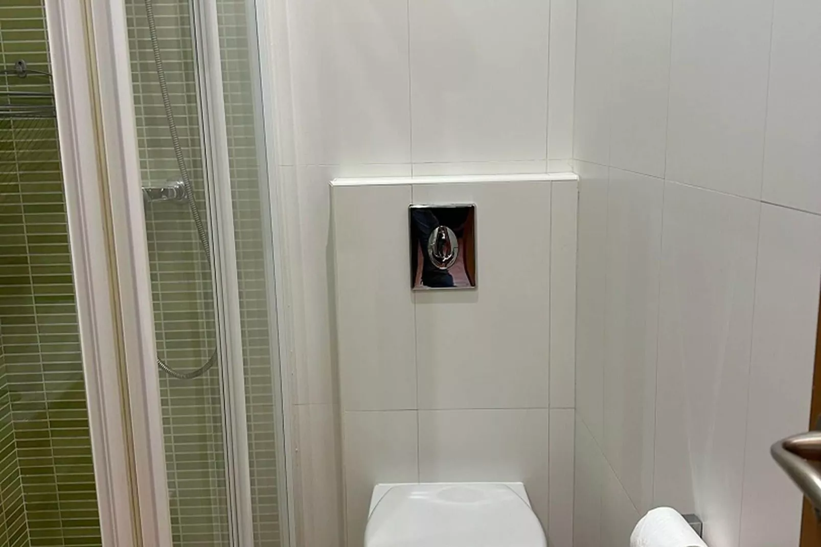 Mar y Montaña-Bathroom