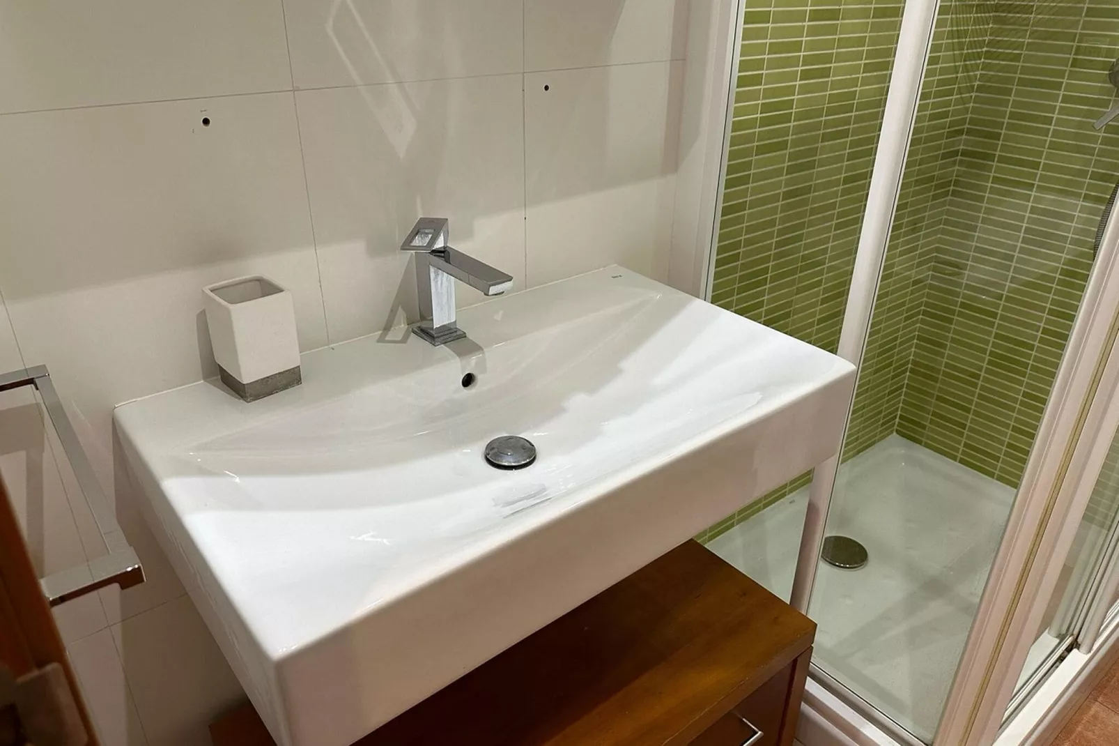 Mar y Montaña-Bathroom