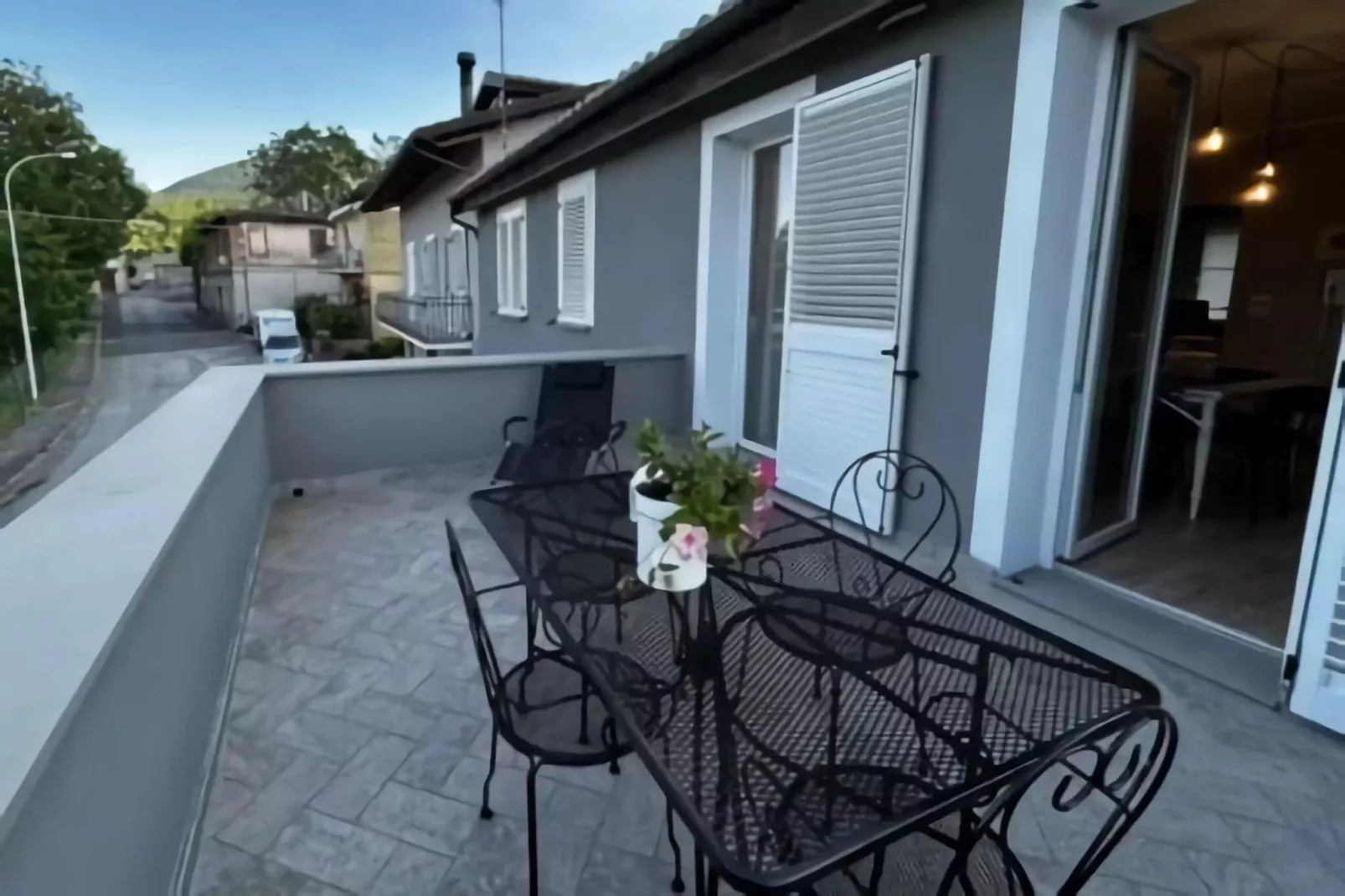 Mamma Oca-Terrace balcony