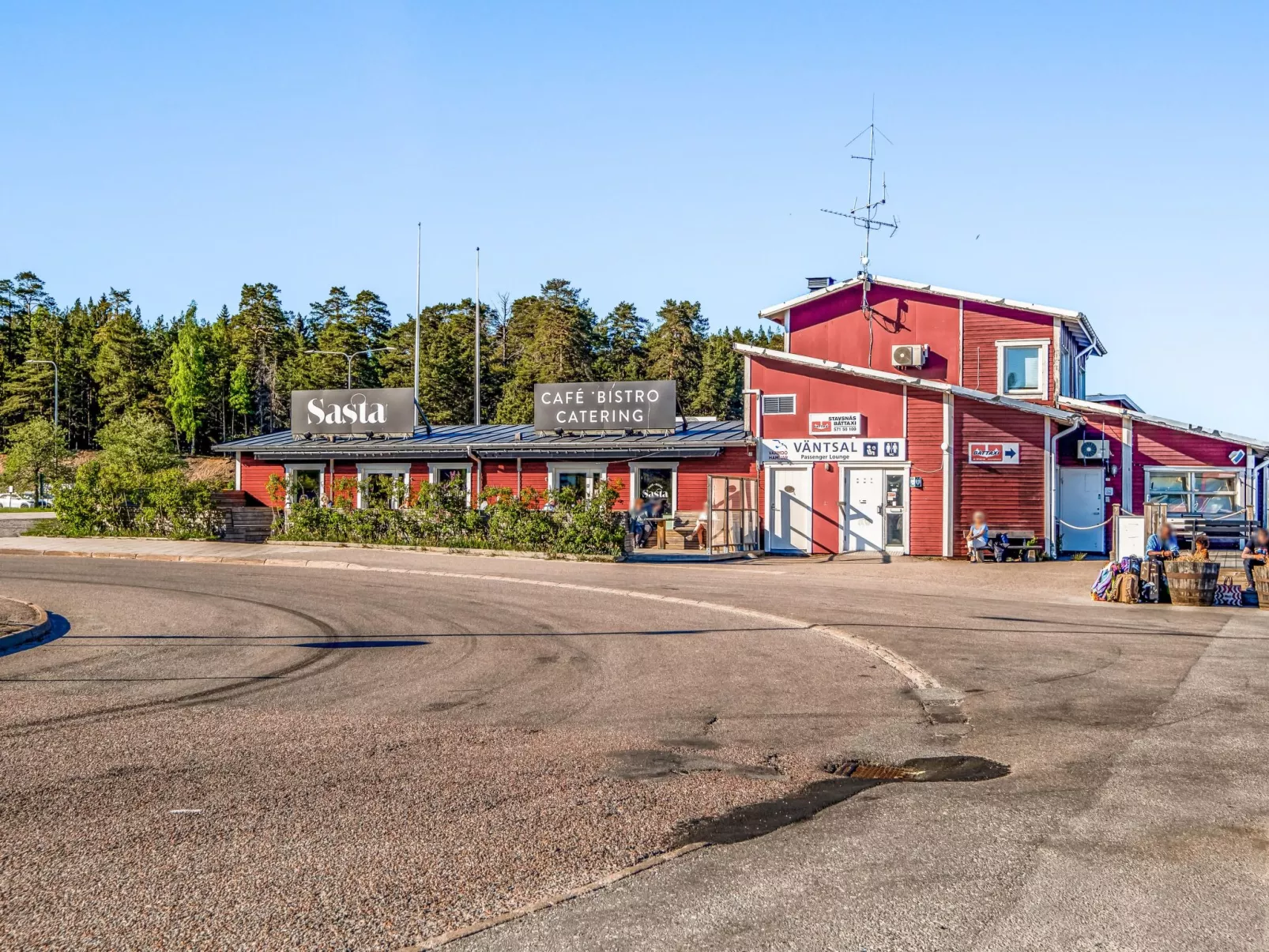 Smultronstället-Outside