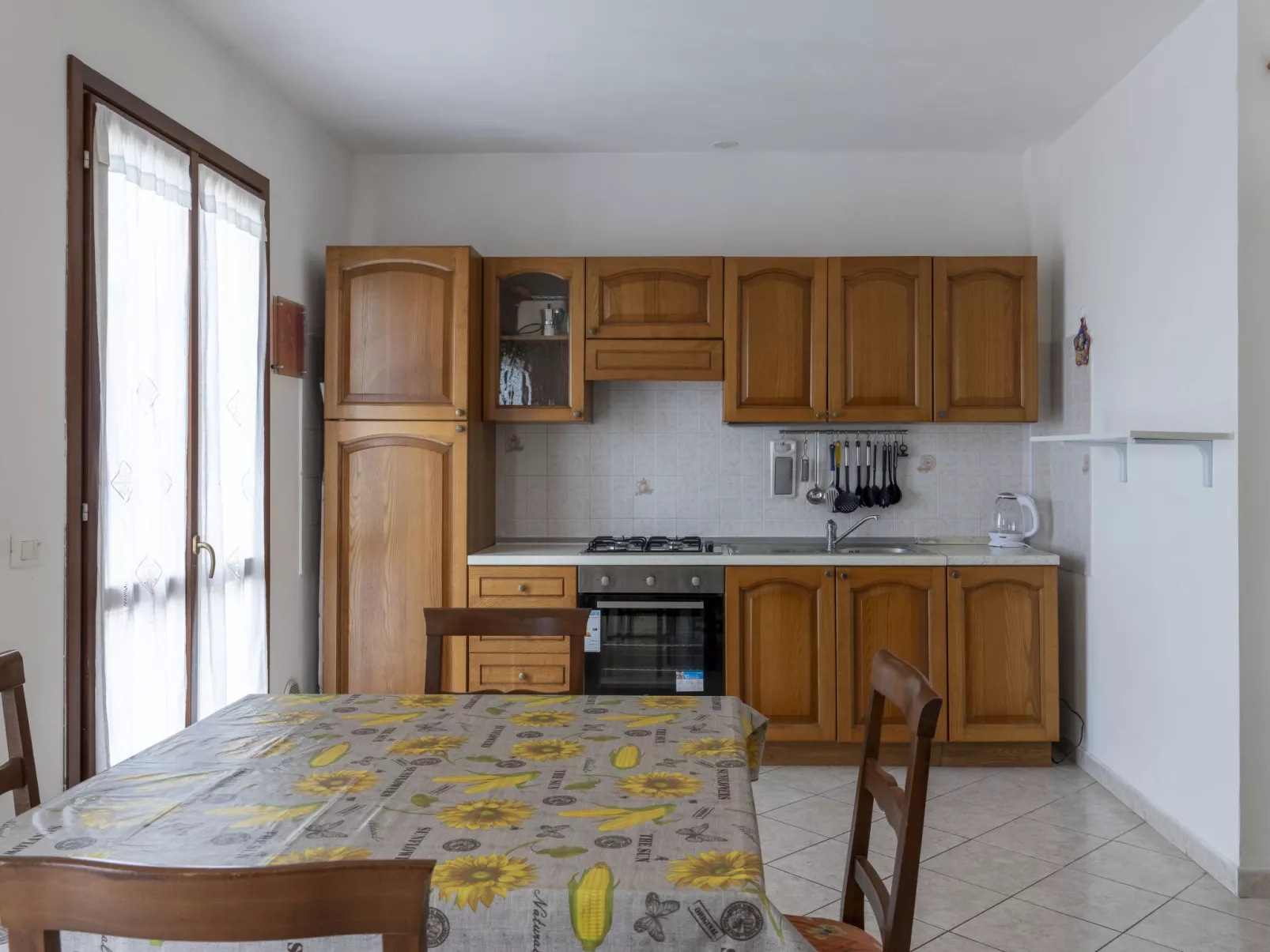 Vista Mare-Inside