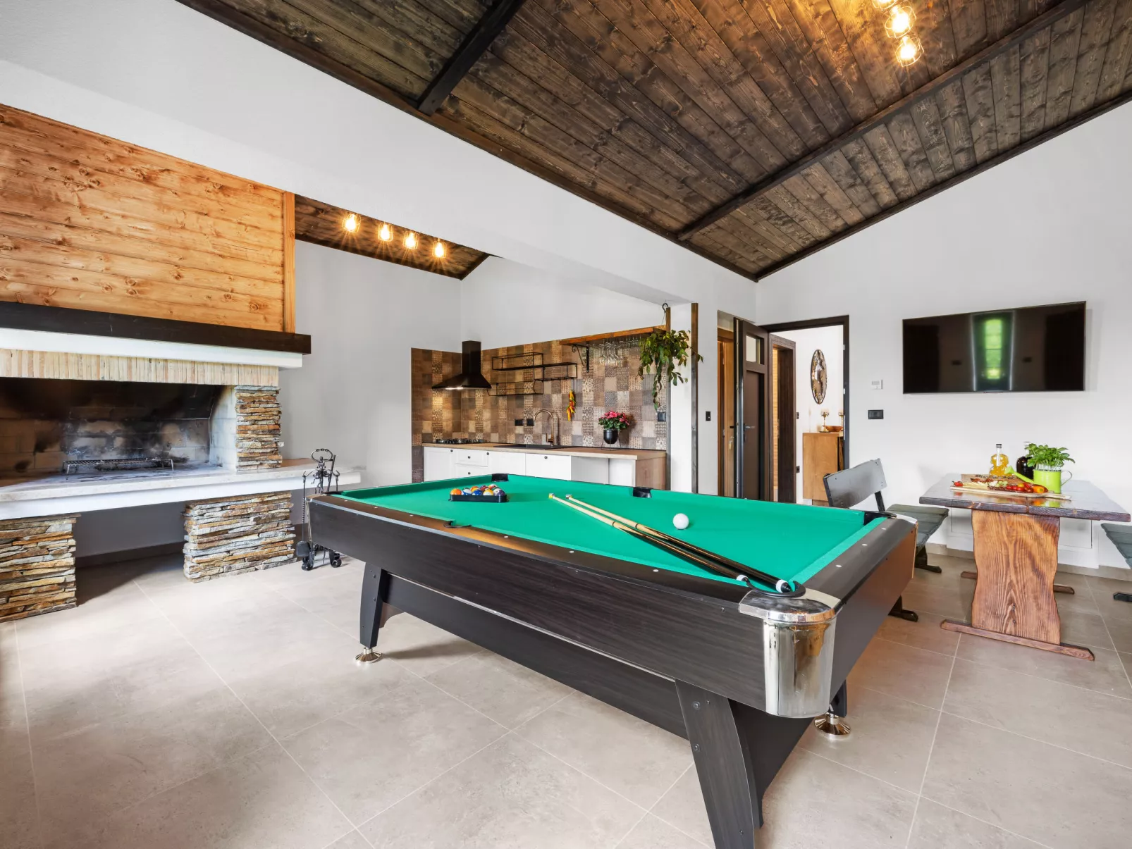 Villa Venezia-Inside