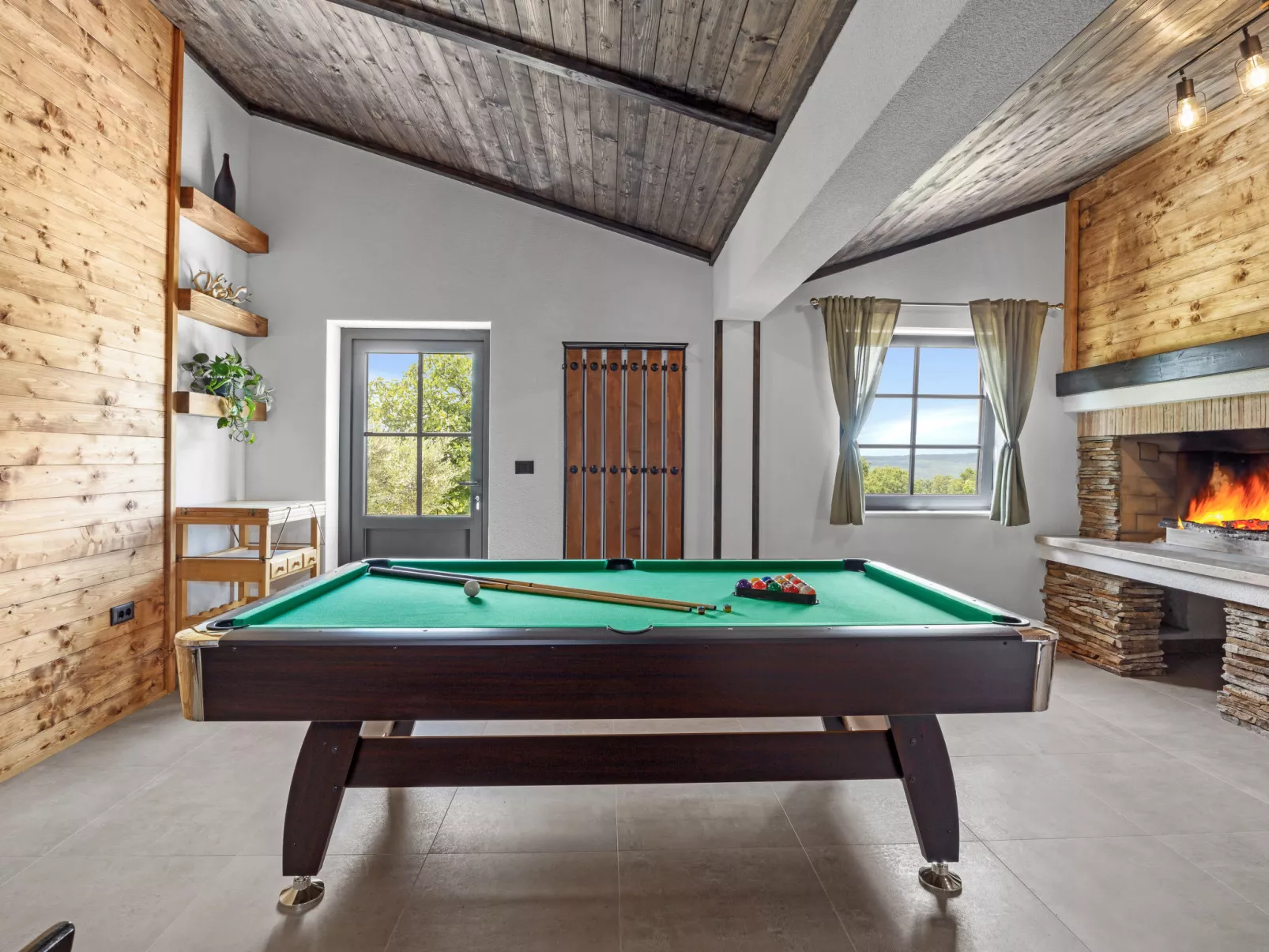 Villa Venezia-Inside