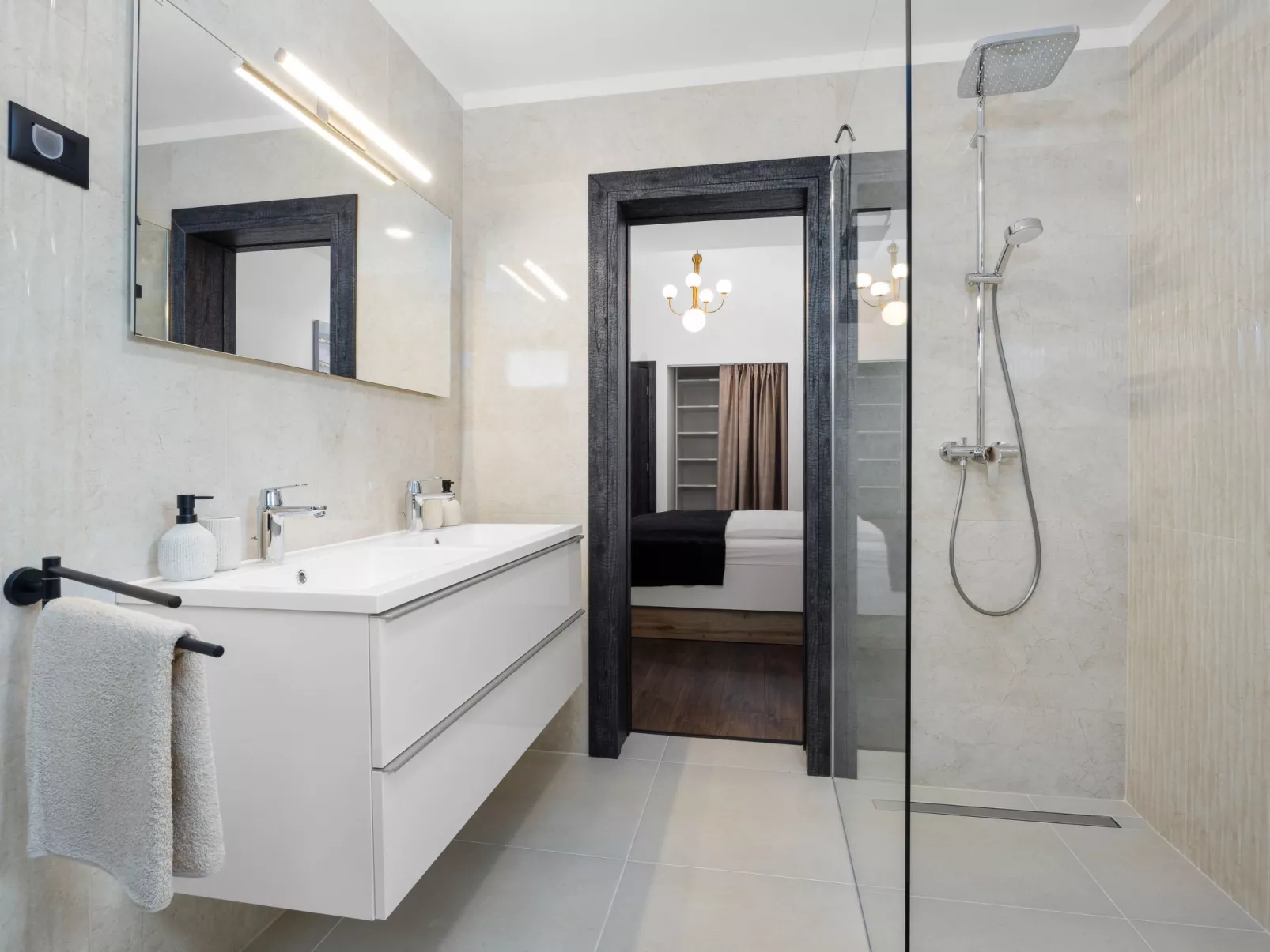Villa Venezia-Inside